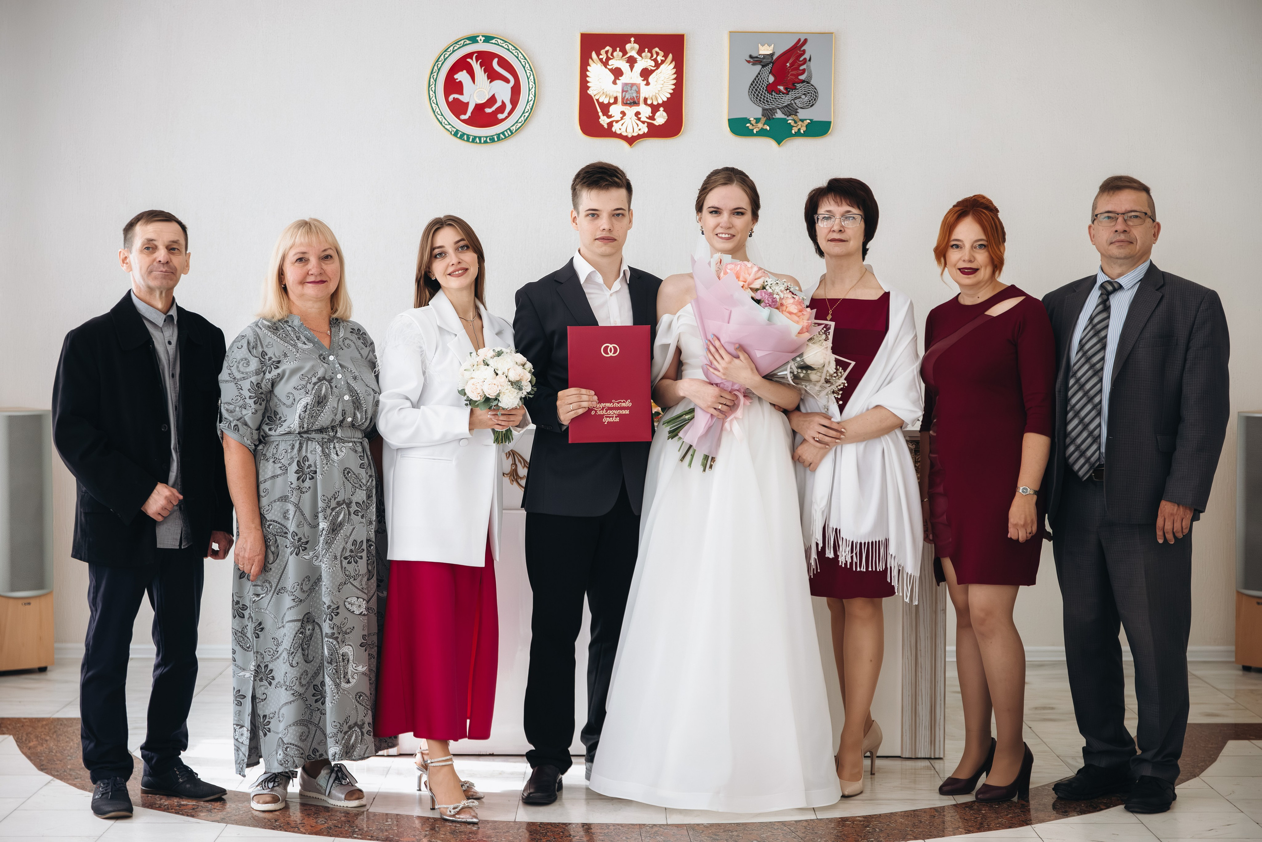 ЗАГС (Кировский район). Регина Мингалимова, семейный и свадебный фотограф в Казани