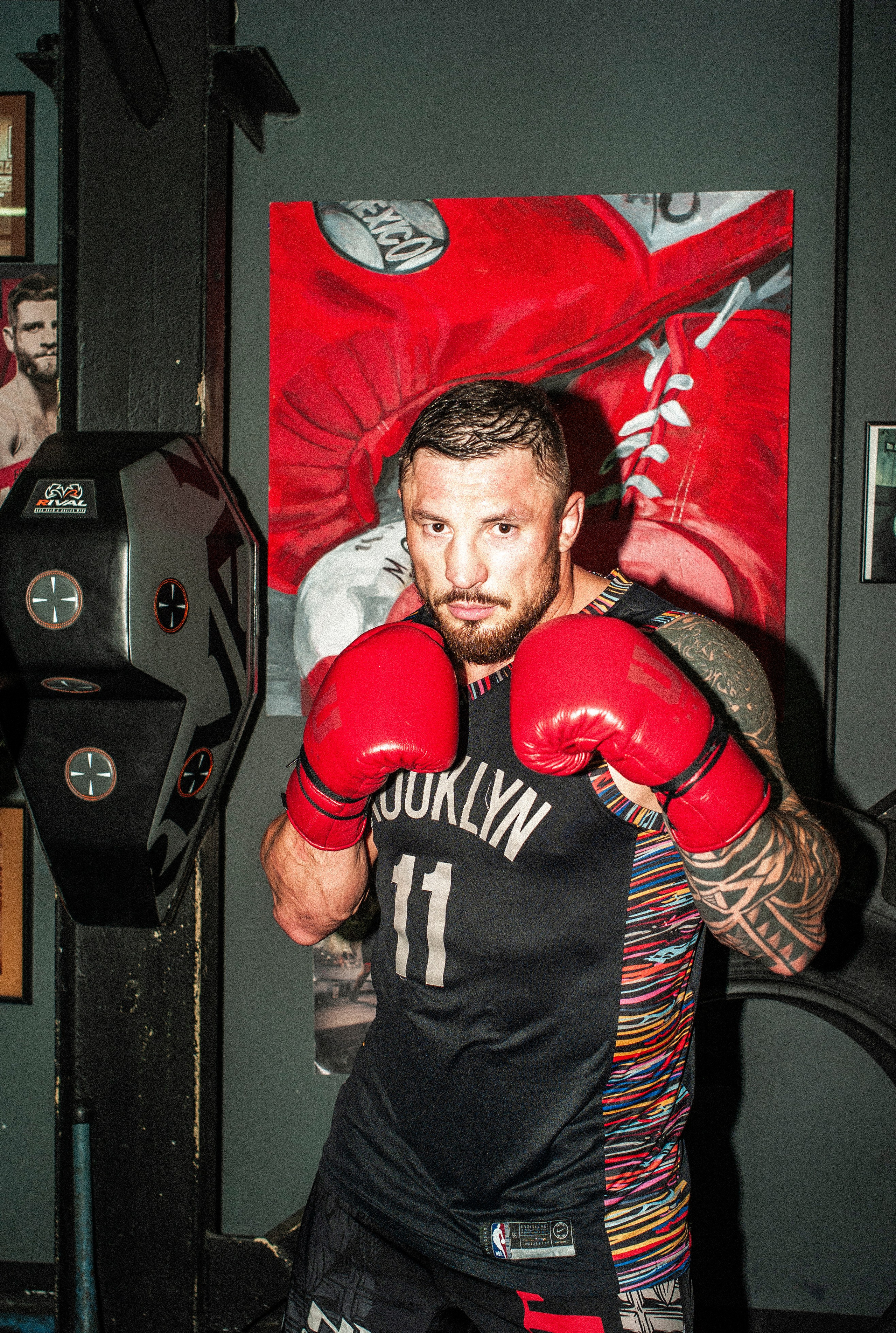 Ultimatum boxing. Not an artist, but photographer. Ivan birdman
