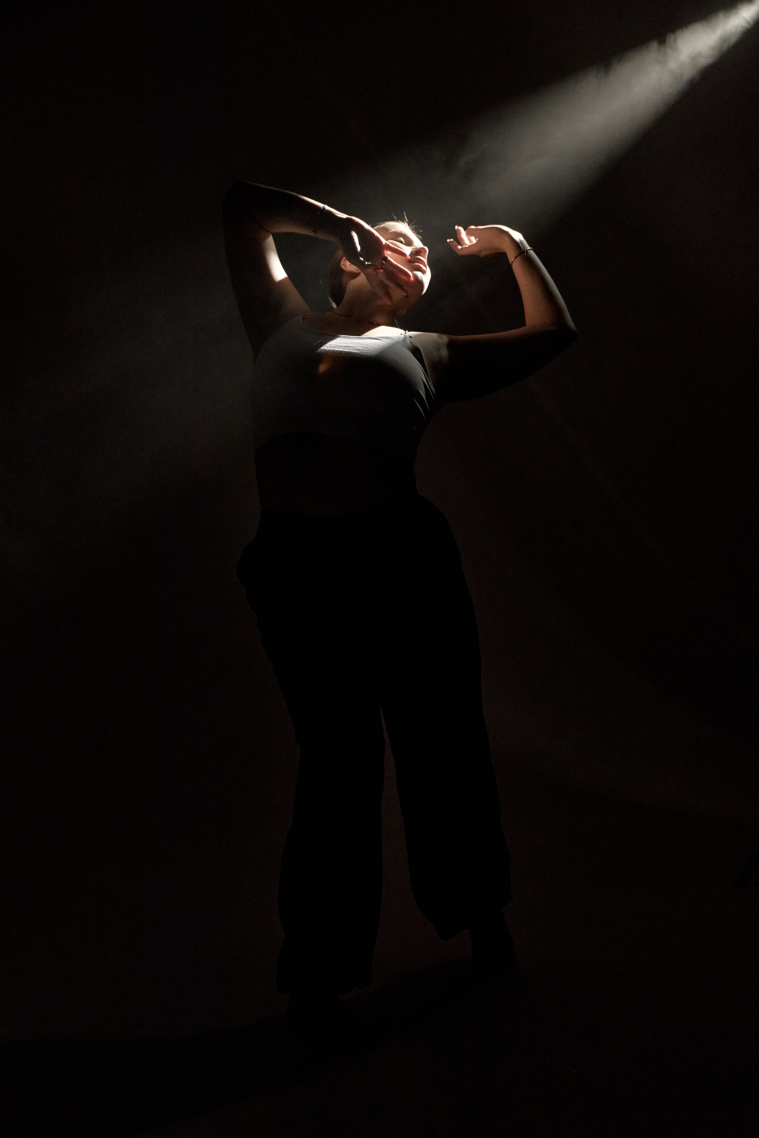 Танец. Фотограф Алексей Яковлев