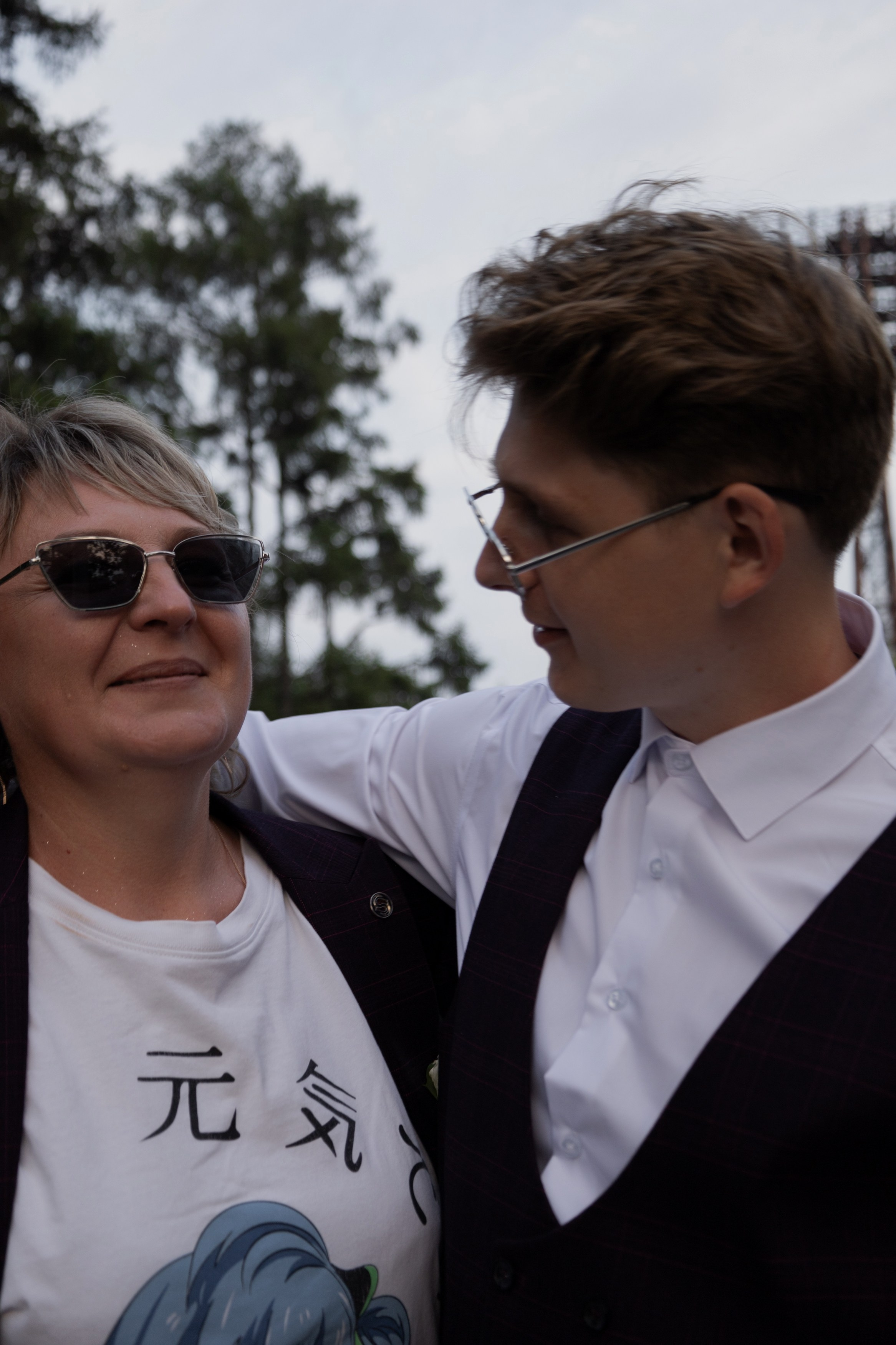 Владислав и Юлия Вечерняя прогулка по городу. Свадебный Фотограф в Иркутске Екатерина Елисеева