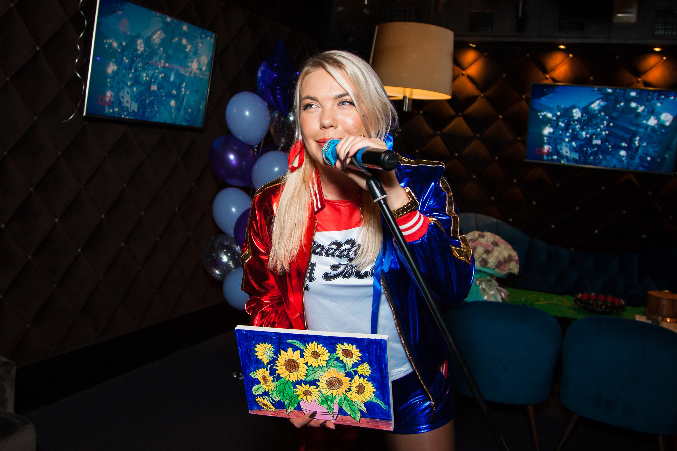 Юбилей Анна. ᅠ