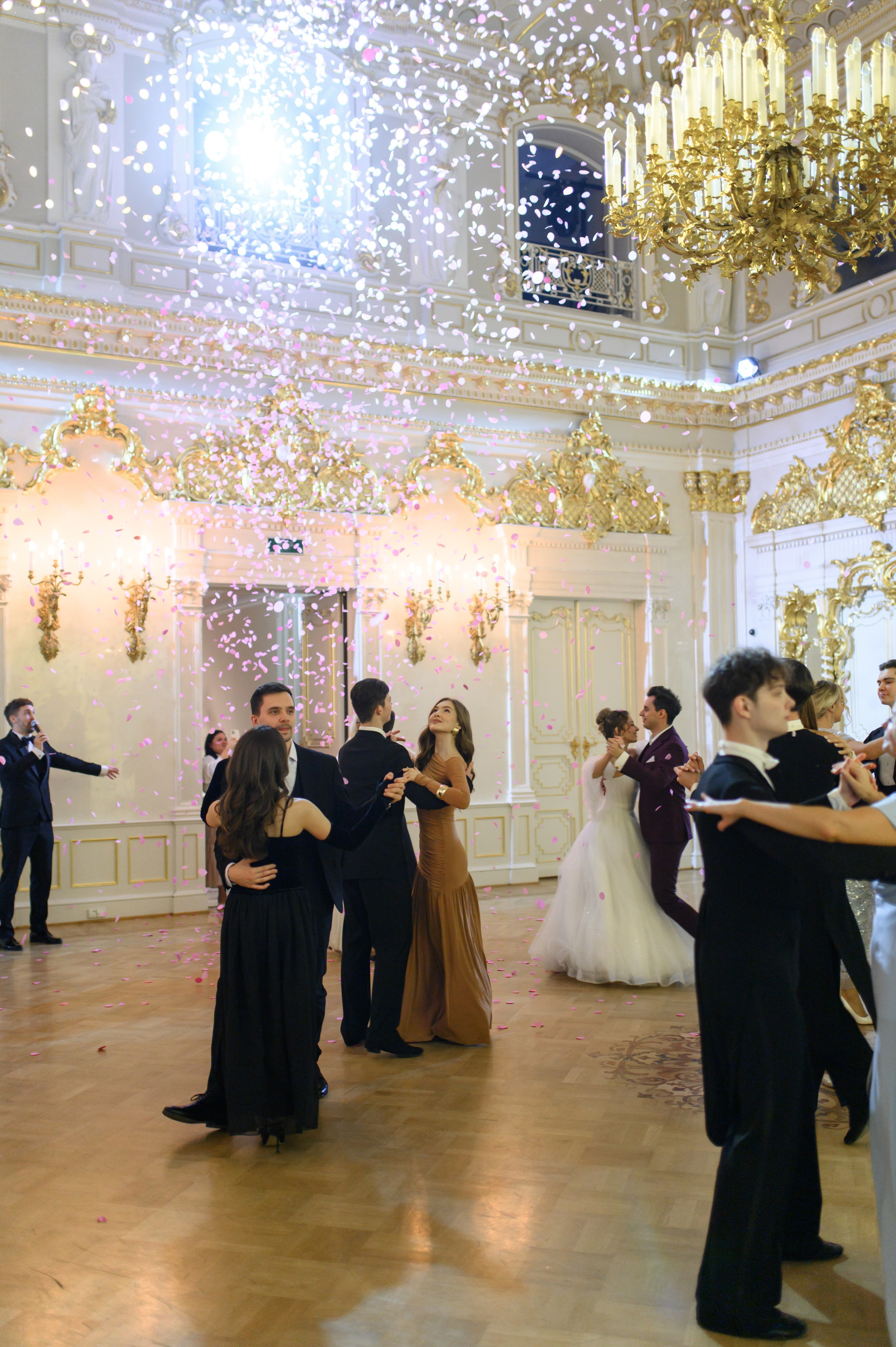 Jardins Antiques. Весенний бал. Свадебный и портретный фотограф в Санкт-Петербурге Ирина Келина