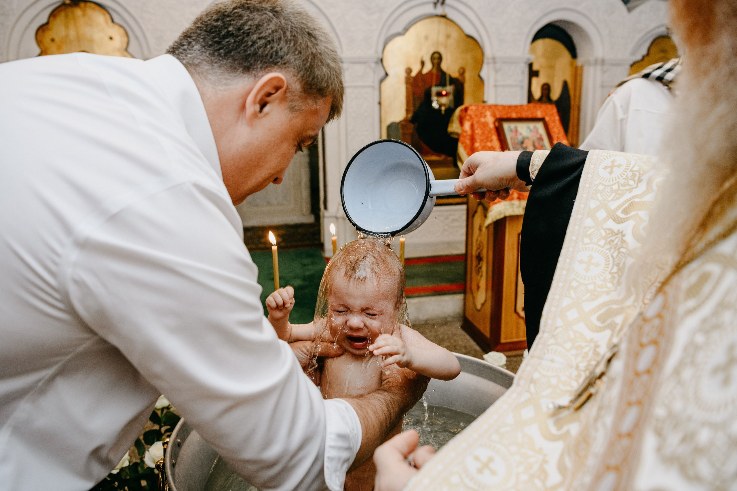 Крещение Александра. Фотограф на выписку из роддома в Москве и МО