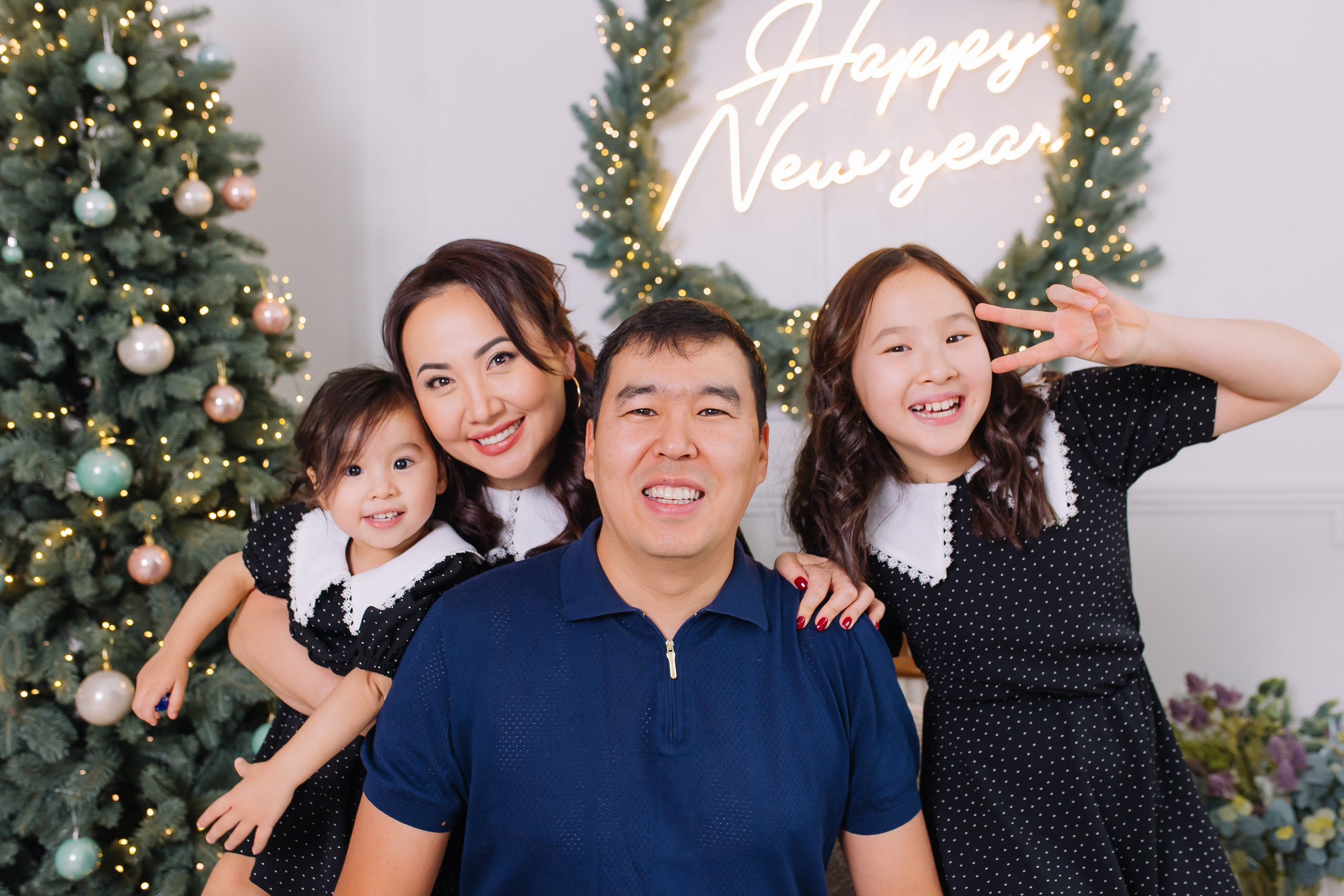 Новогодние фотосессии. Свадебный и семейный фотограф в Алматы Laura Dosmann