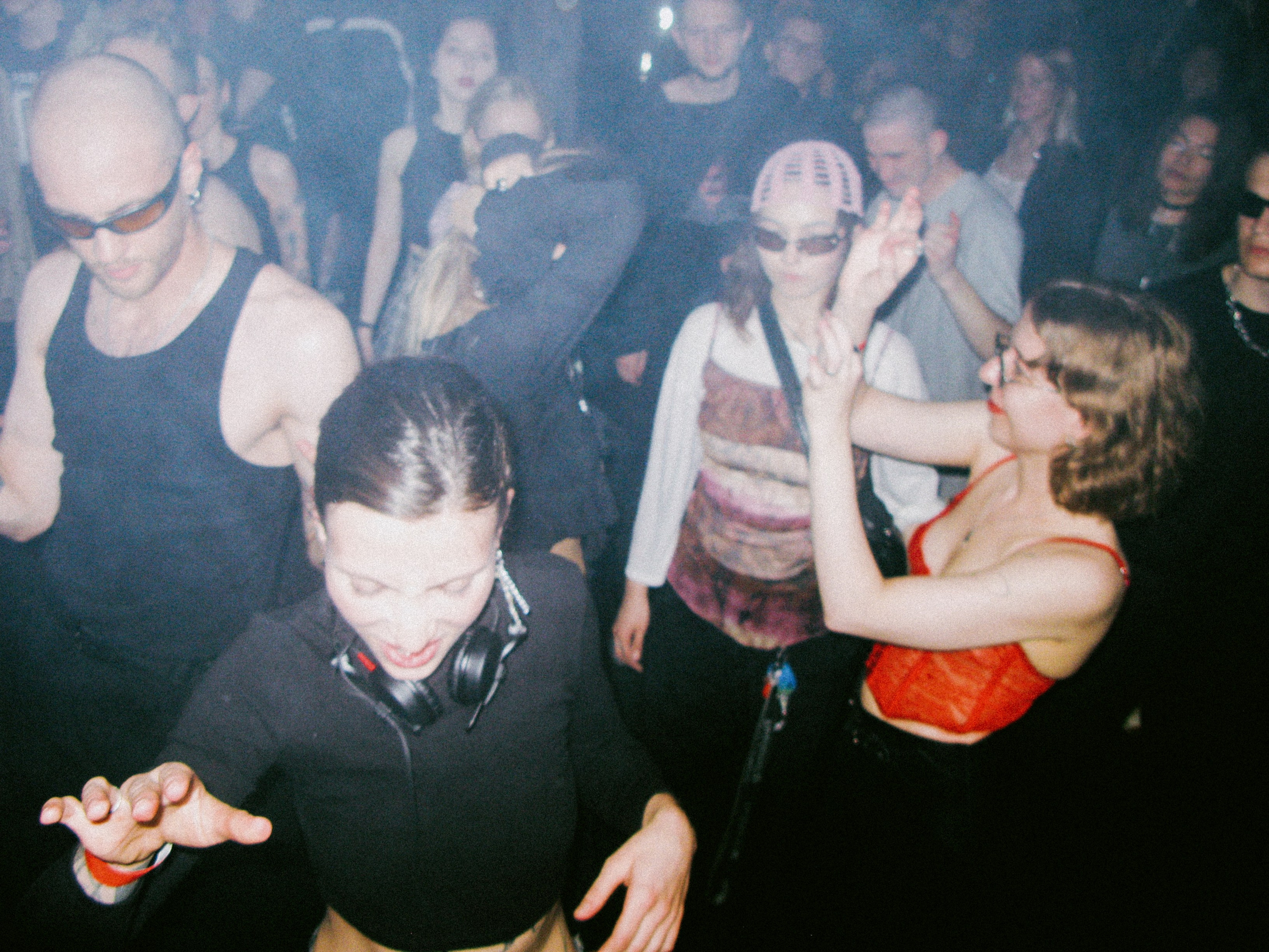 Kontrkult: last summer days. Shyjungle's Portfolio