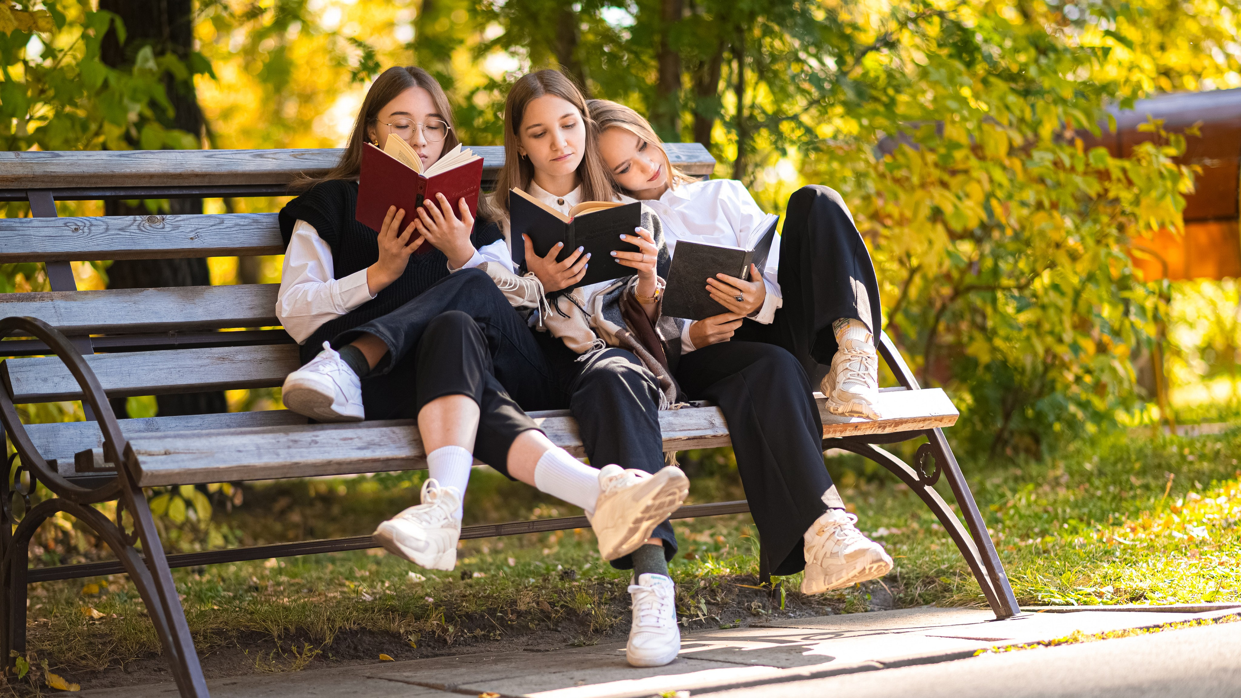 Галерея фотографий. Красавчики — выпускные альбомы в Новосибирске