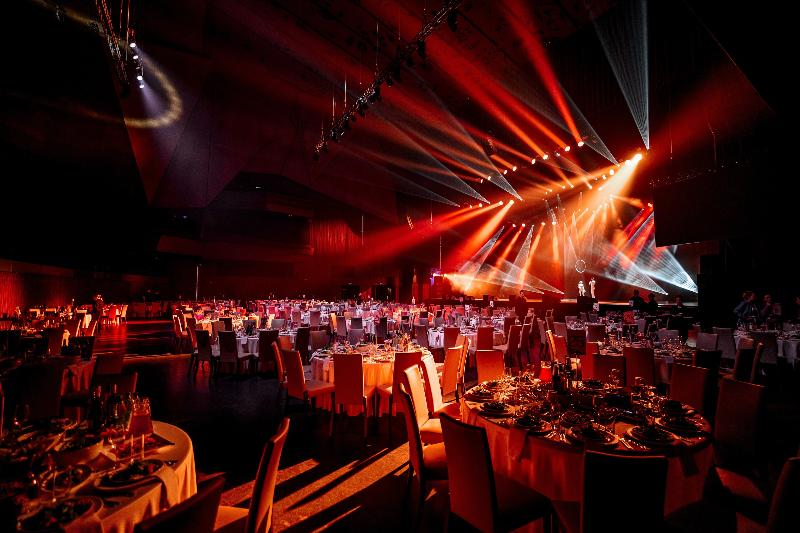 ДОРОГИ УРАЛА. Максим Комаров — Профессиональный фотограф