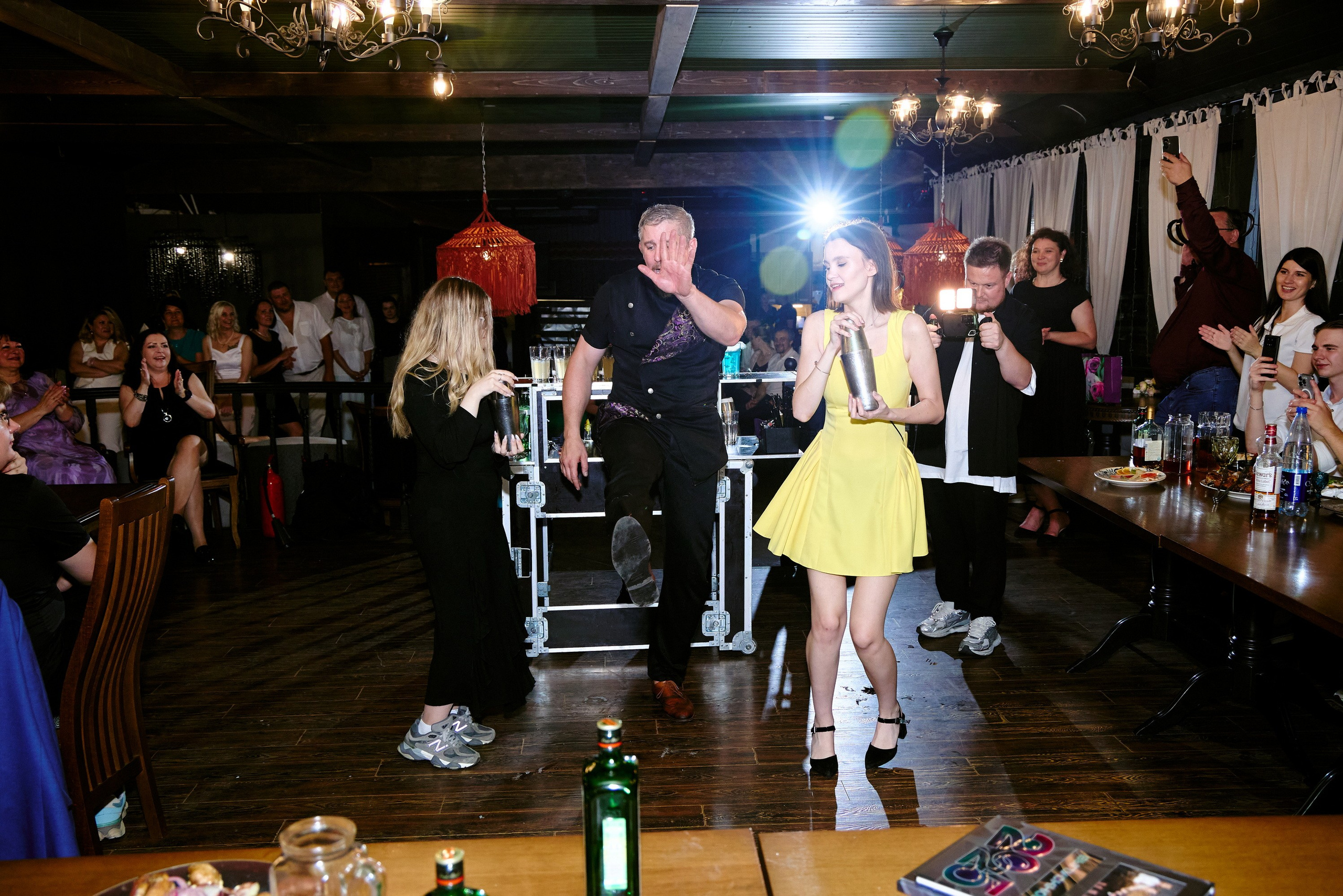 Выпускной 35 Сош. Фотограф Выпускные альбомы Таганрог Сергей Коробченко