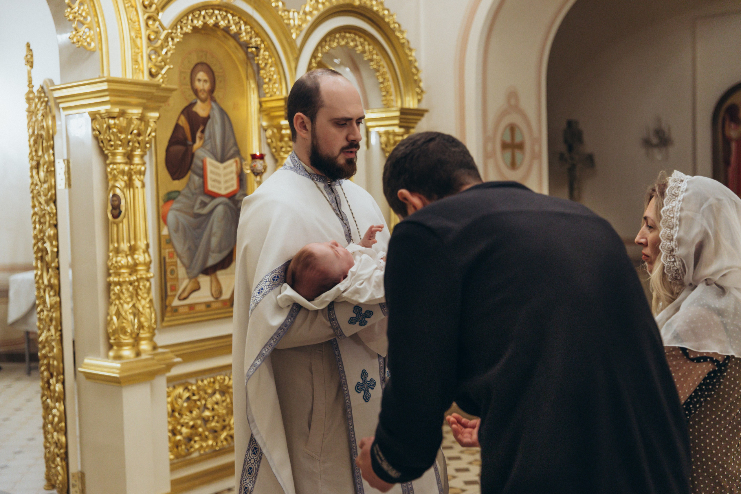 Крещение Павла. Фотограф на крещение в Рязани. Семейный фотограф