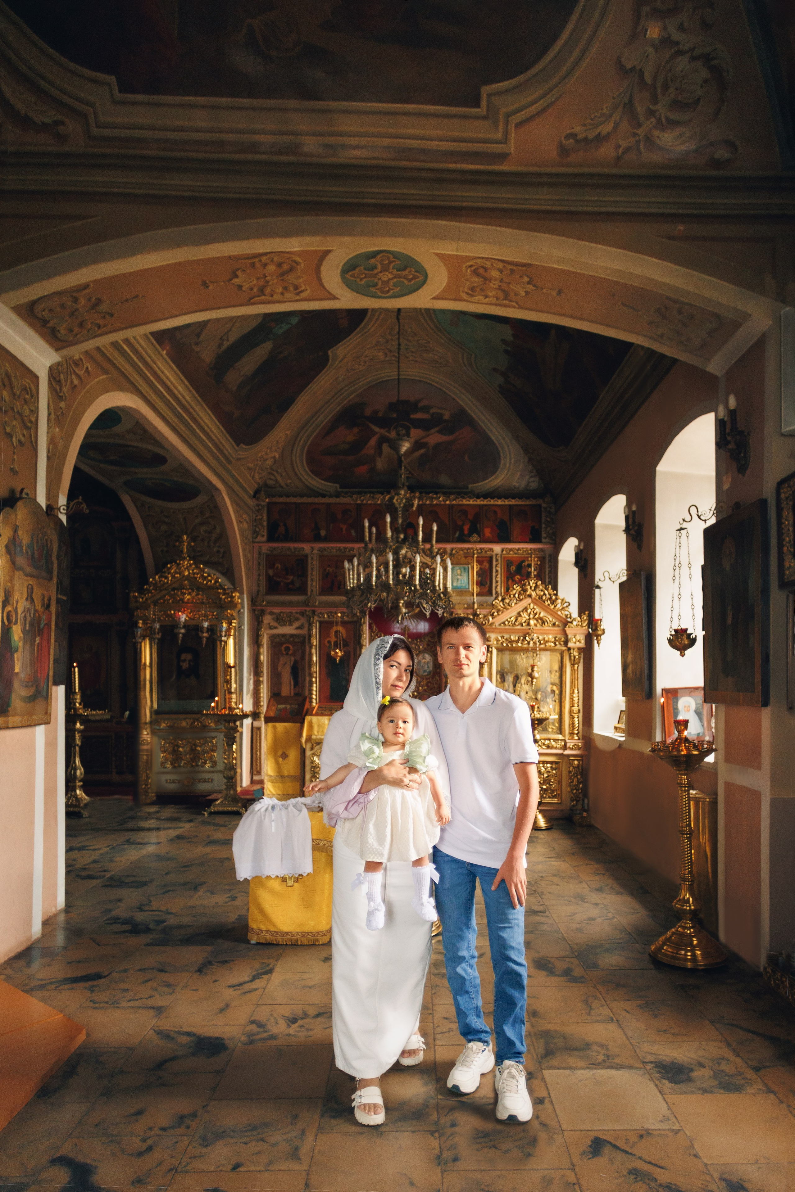 Церковь Спаса Нерукотворного Образа в Киово. Фотограф Newborn и церковных Таинств