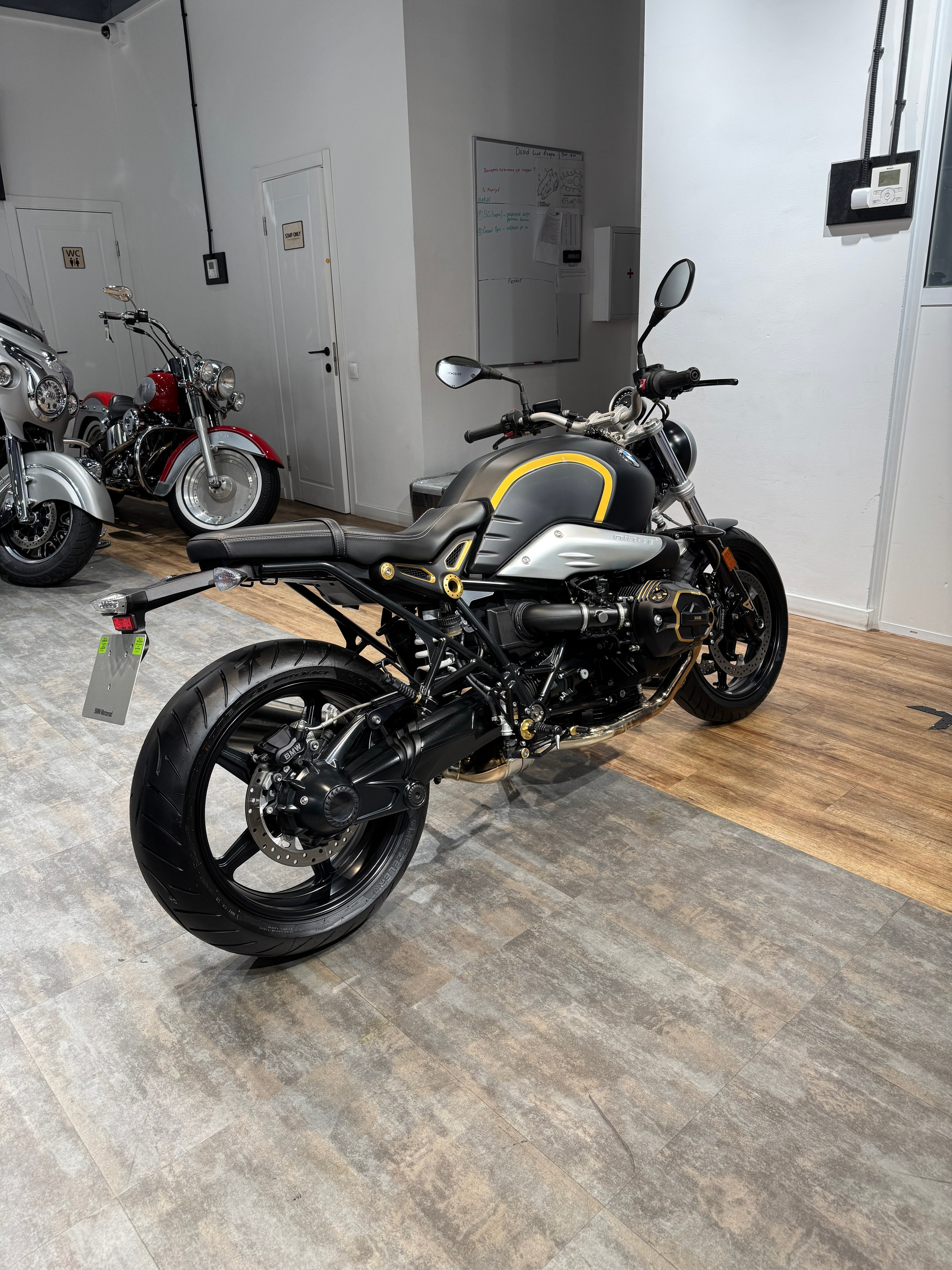 Мотоциклы Harley-Davidson BMW R Nine T (Option 719)  — купить мотоцикл. Hello Davidson, Москва. Только хорошие мотоциклы…