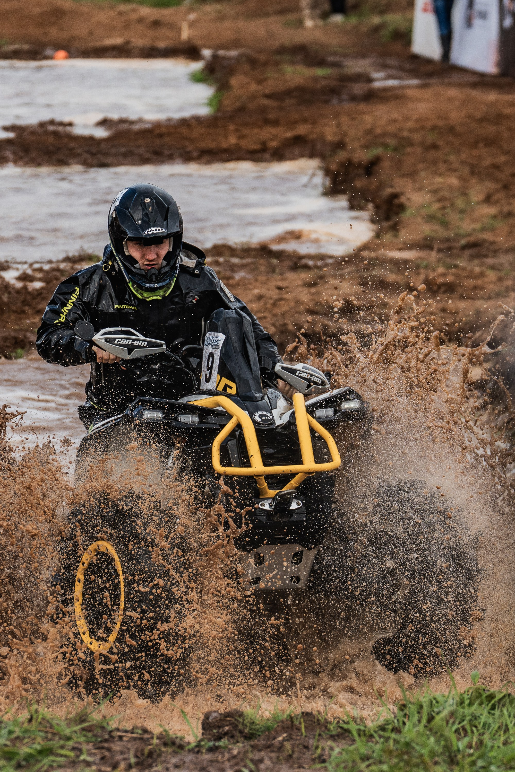 Mud racing. Паша Страхов — фотограф