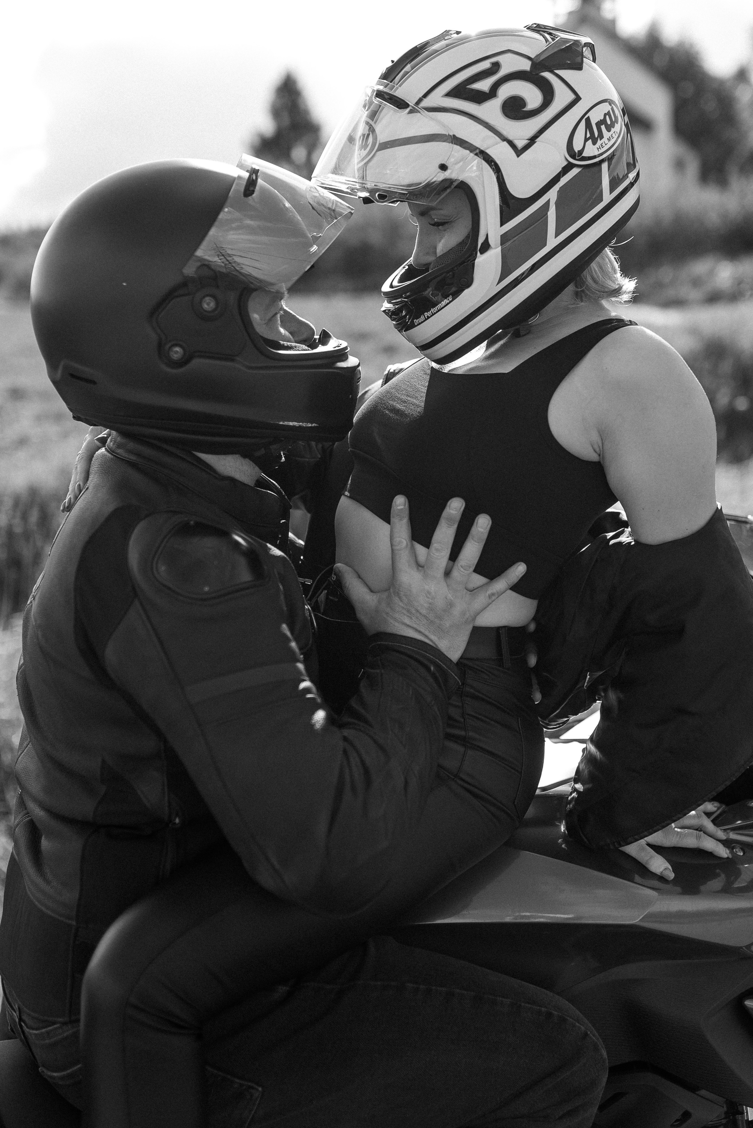 Марина и Женя. Мотоцикл. Lovestory. Семейный фотограф в Москве Екатерина Север