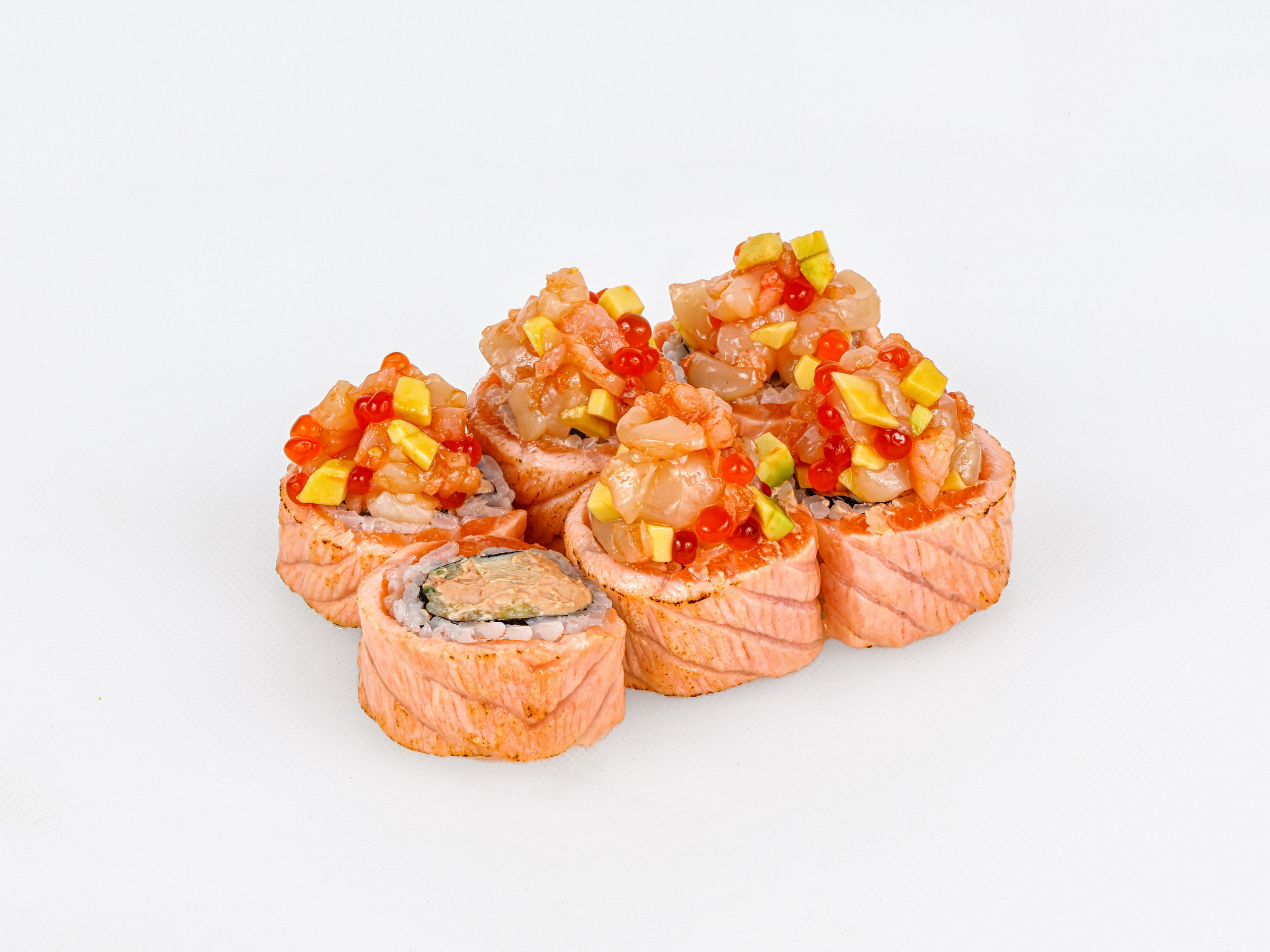 Фотосъемка суши и роллов. Заказ по тел.: +7 (906) 006-90-22. Фуд-фотограф Андрей Старостин — съемка еды в Москве. 9000 руб. в час