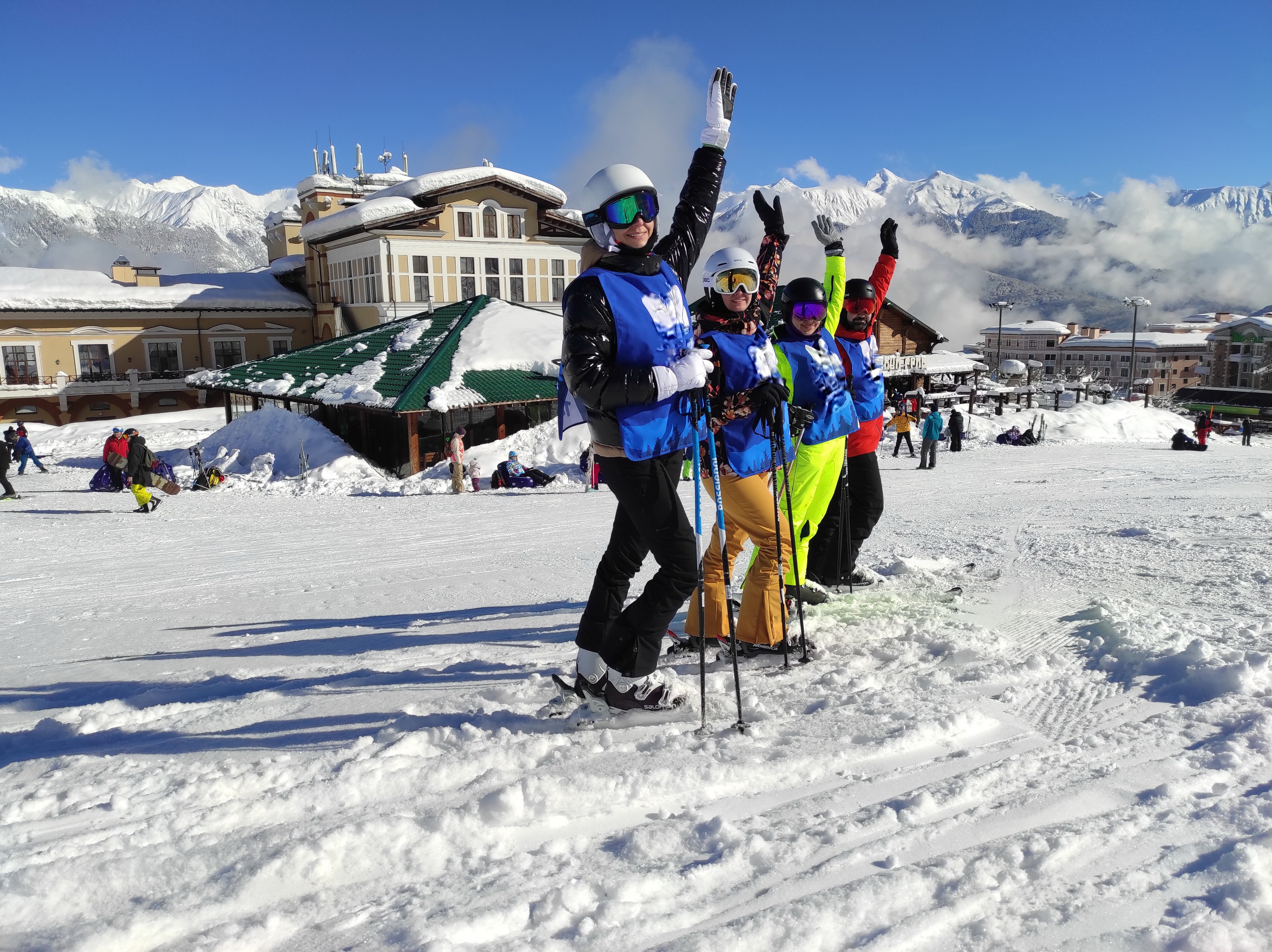 Обучение с инструктором. Инструктор по горным лыжам Василий Жидков