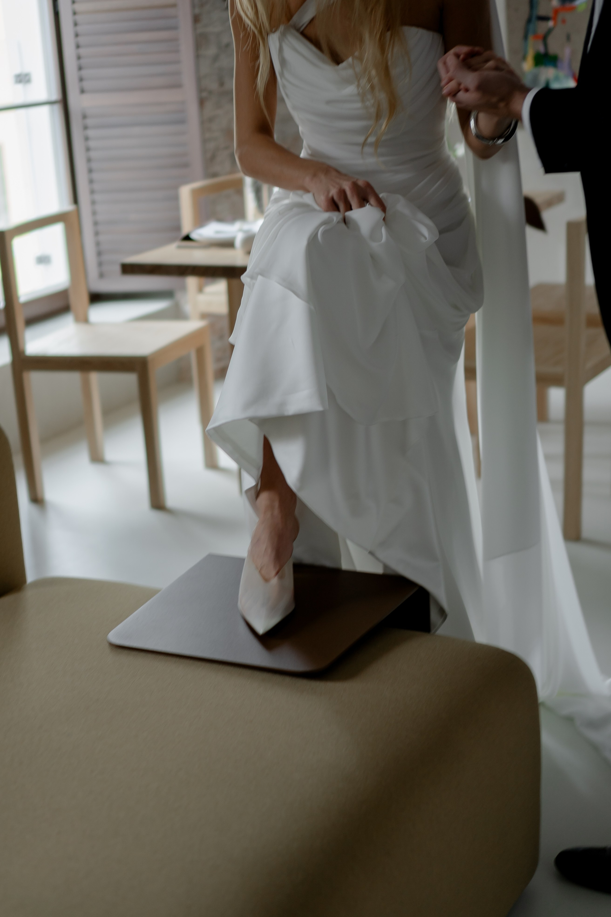 ЭЛЕГАНТНАЯ СВАДБЕНАЯ СЬЕМКА ЖЕНИХА И НЕВЕСТЫ В ДОРОГОМ ОТЕЛЕ САНКТ-ПЕТЕРБУРГА. Профессиональный фотограф, Санкт-Петербург — Виктория Богомолова