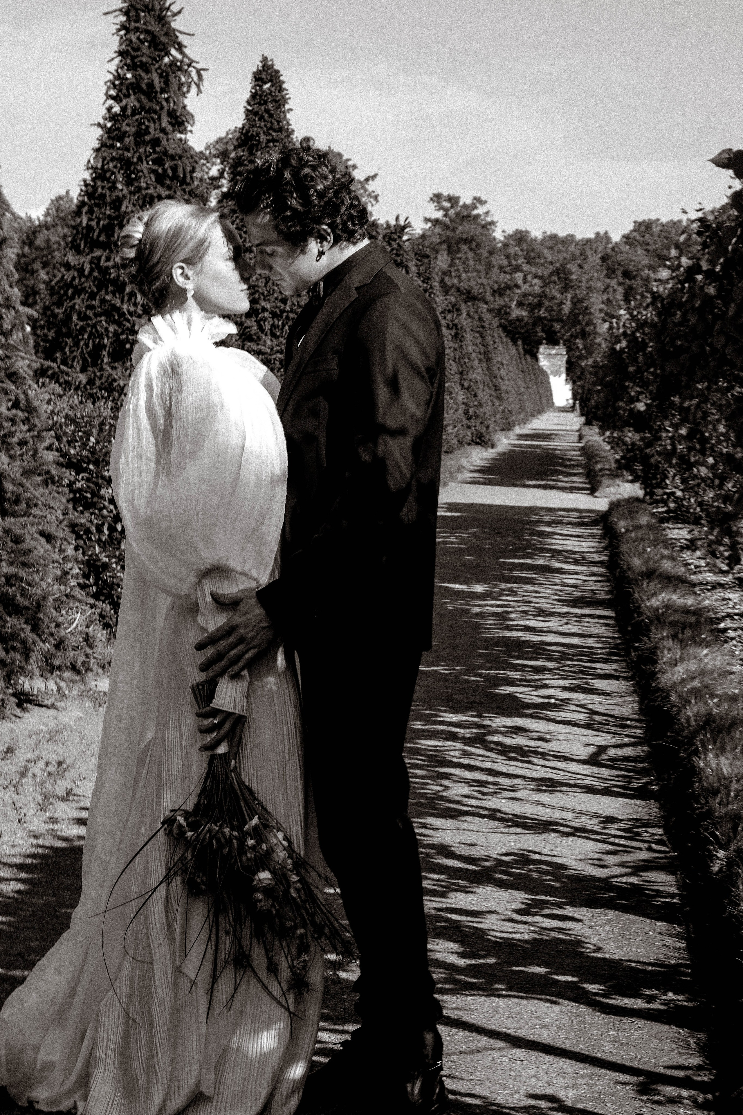 СВАДЕБНАЯ СЬЕМКА В ПАРКЕ ОРАНИЕНБАУМ. Профессиональный фотограф, Санкт-Петербург — Виктория Богомолова