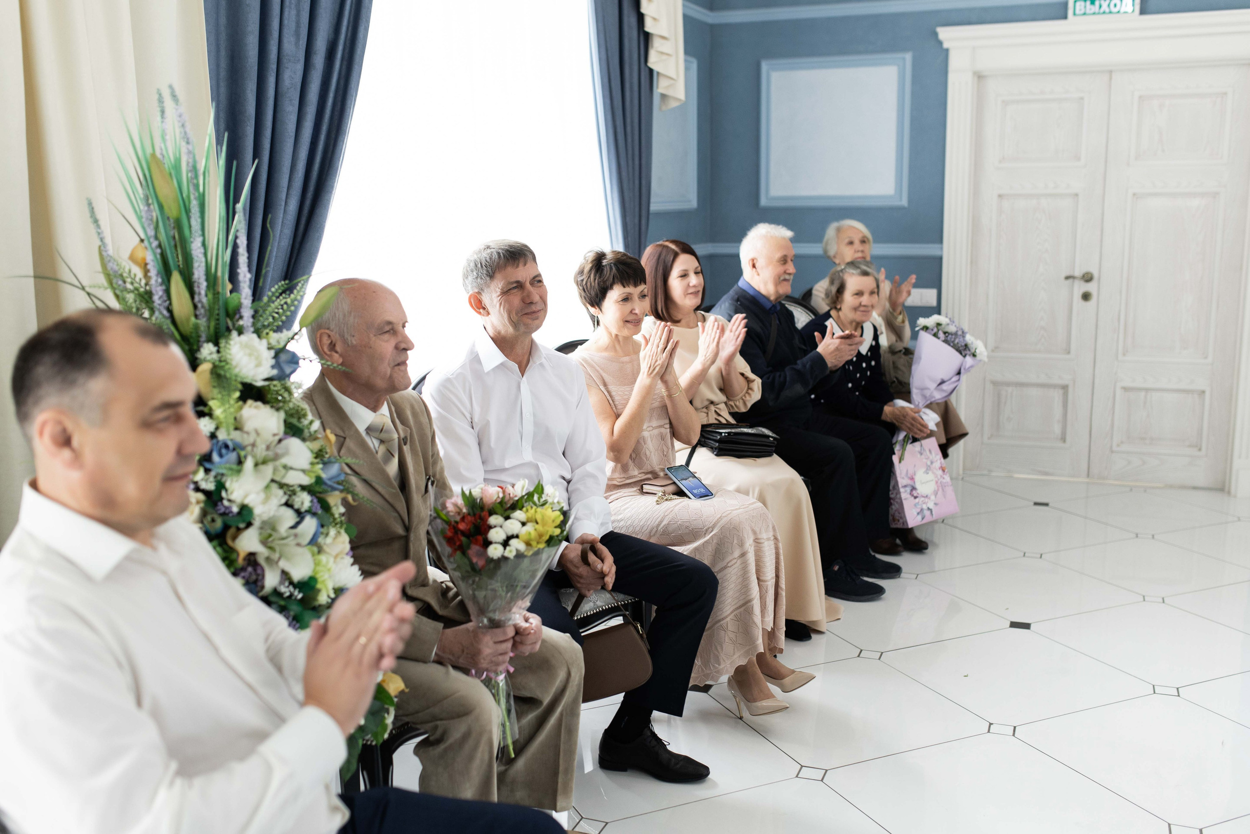 Саша и Алёна | Регистрация в ЗАГСе | Свадьба 21.09.2024. Свадебный фотограф Новосибирск | Готовность фото от 14 дней