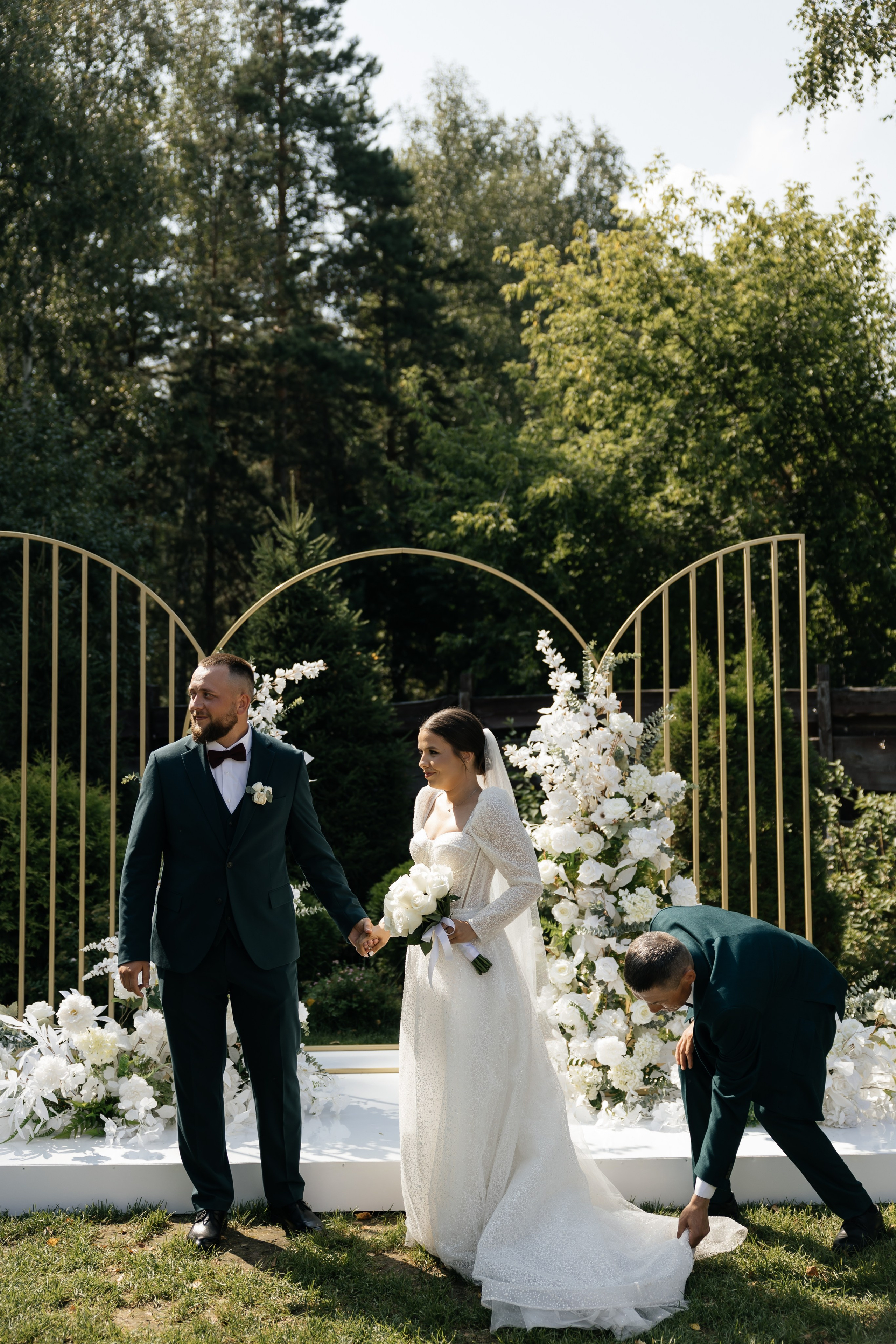 Свадебная история. Лесной Виладж. Свадебный и семейный фотограф Рассказова Виктория