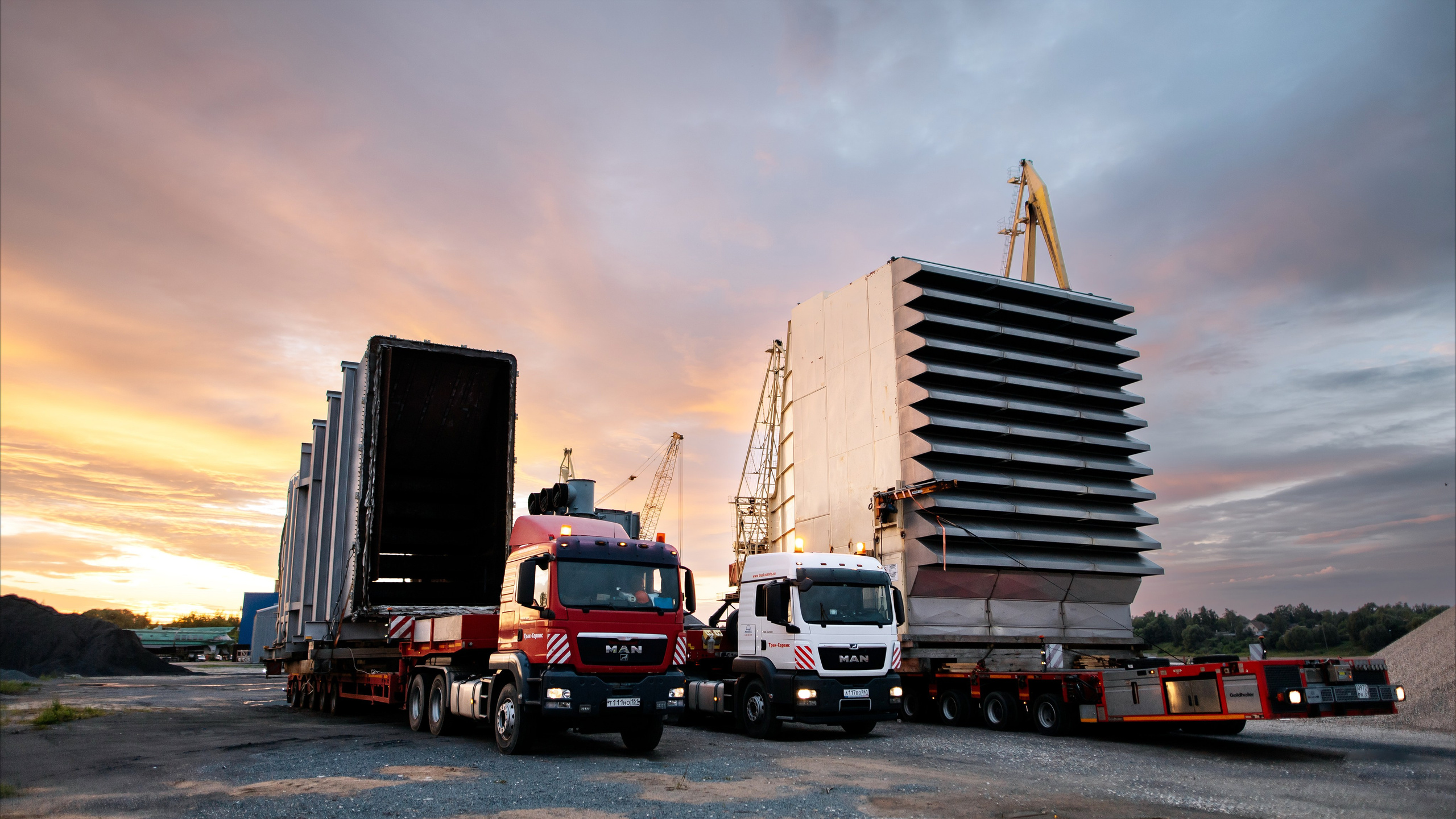Большегруз «Компании Трак-Сервис». Свадебный фотограф Михаил Александров