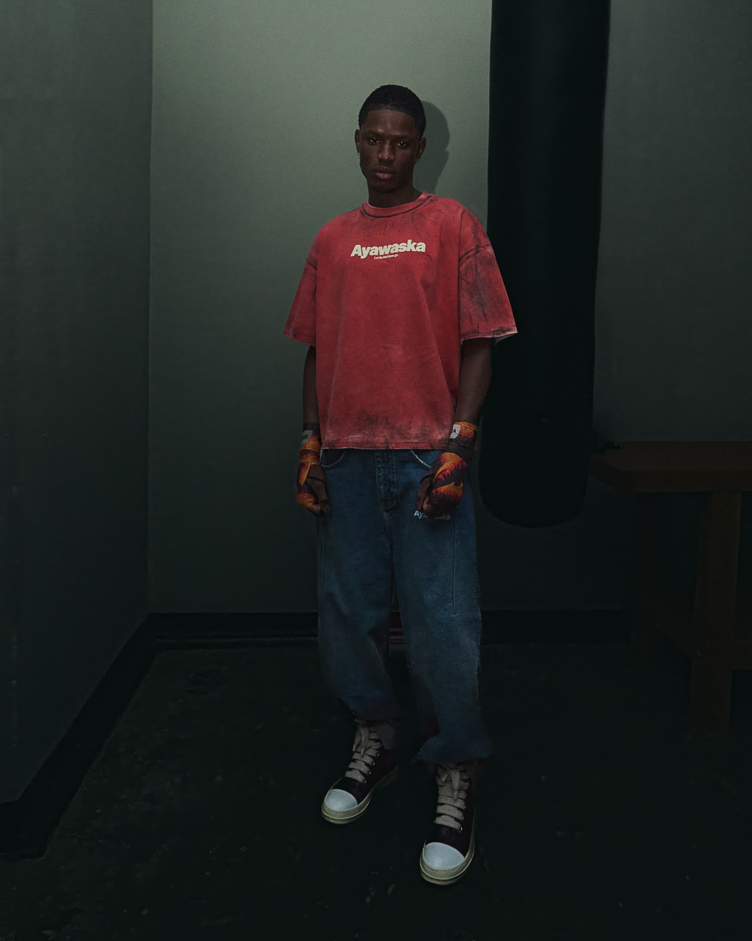 Святослав Лебедев | Рекламный фотограф — Коммерческая съемка, Арт-дирекшн, AI-интеграция