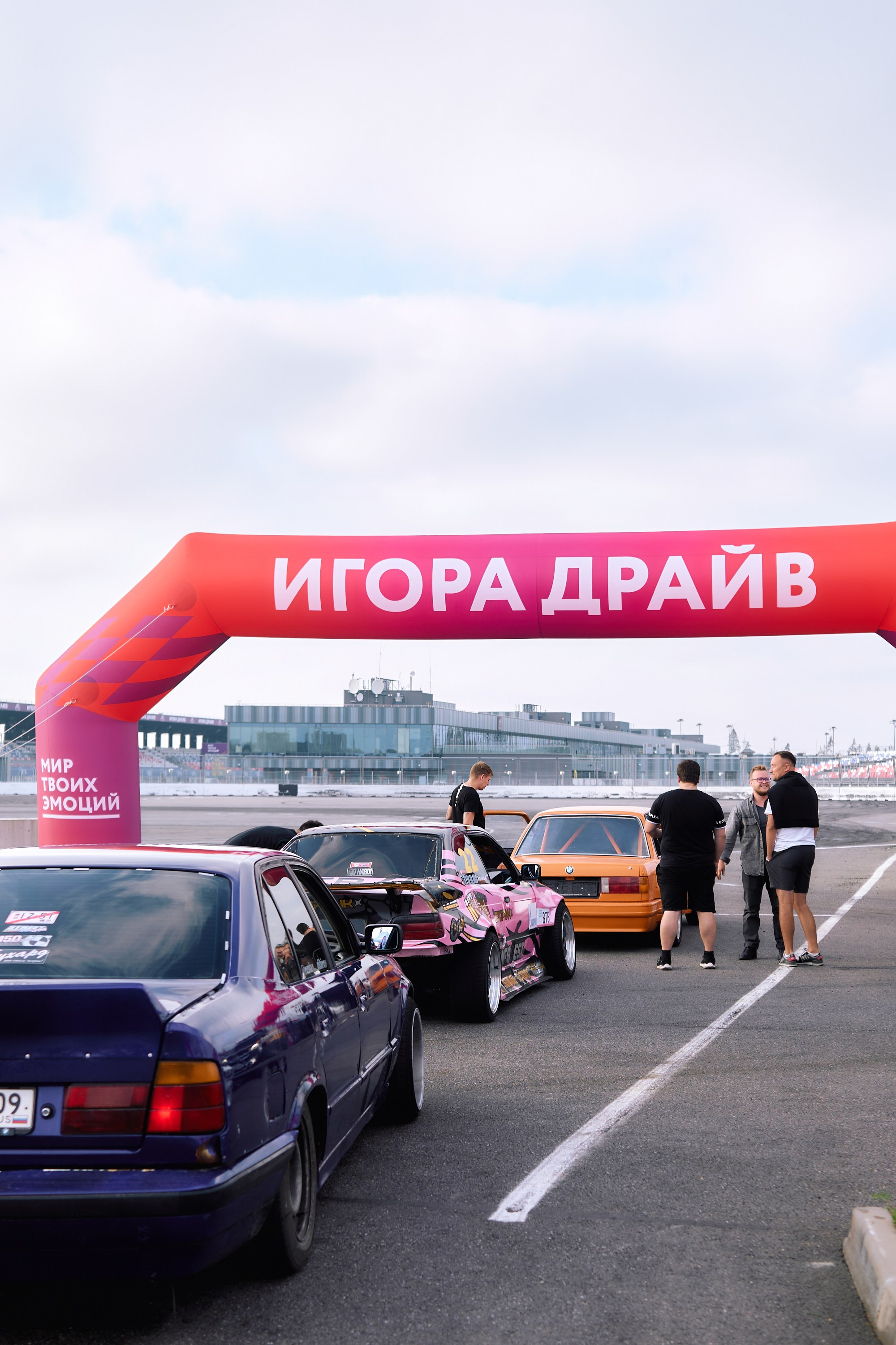 BACKSTAGE OF THE FILM «ZHIGA». Photographer — ERASTOV