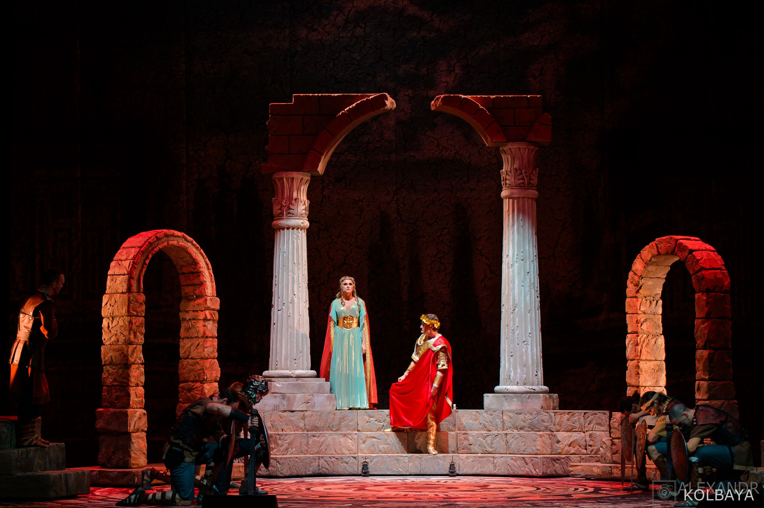 Фоторепортаж со спектакля Гладиатор в Театре Терезы Дуровой. Концертный и театральный репортажный фотограф в Москве Александр Колбая