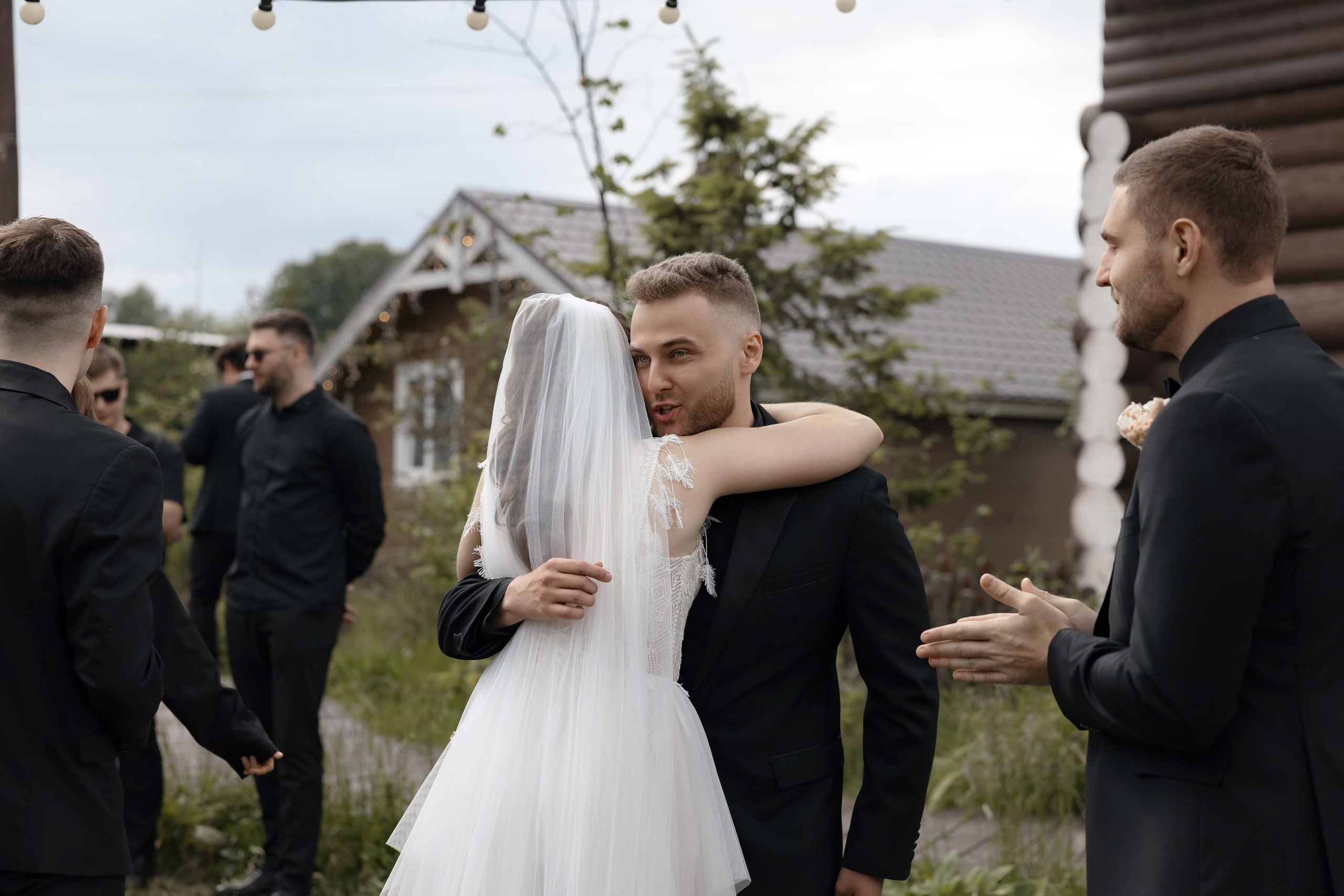 Артем и Вера. Свадебный фотограф и видеограф Юрий и Эля Дубинины