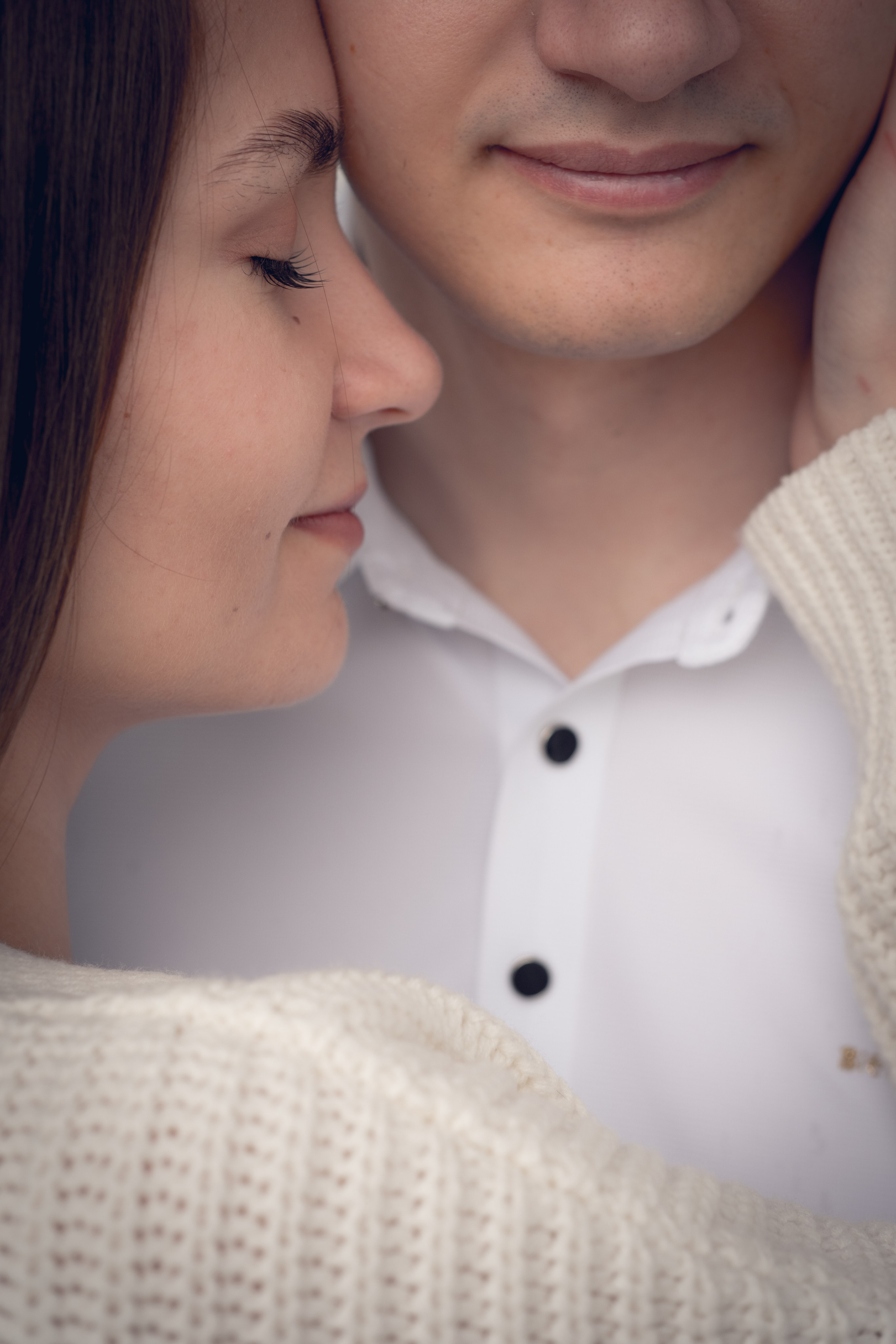 Love-story Даша и Кирилл. Фотограф Елена Дегтярева. Семейная, детская и школьная фотография в Тюмени. Яркие и живые снимки, которые сохранят историю вашей семьи