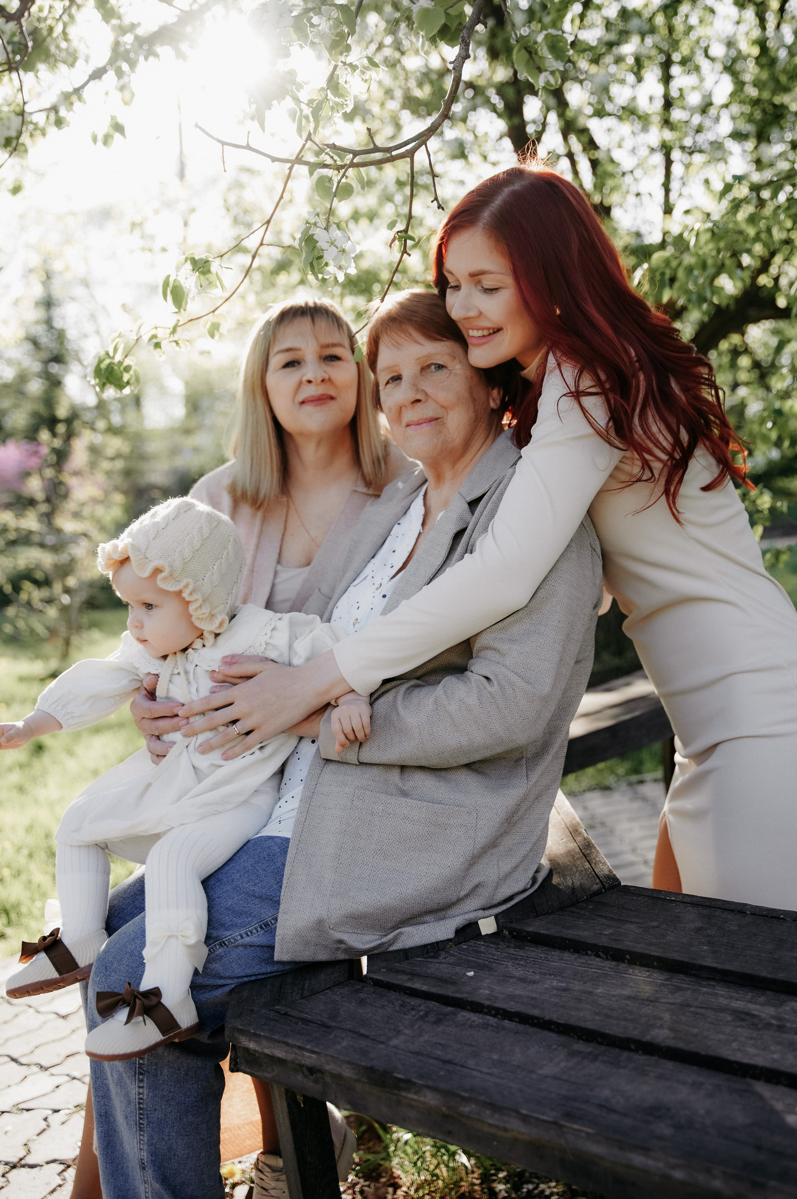 Четыре поколения женщин. Фотограф Регина С