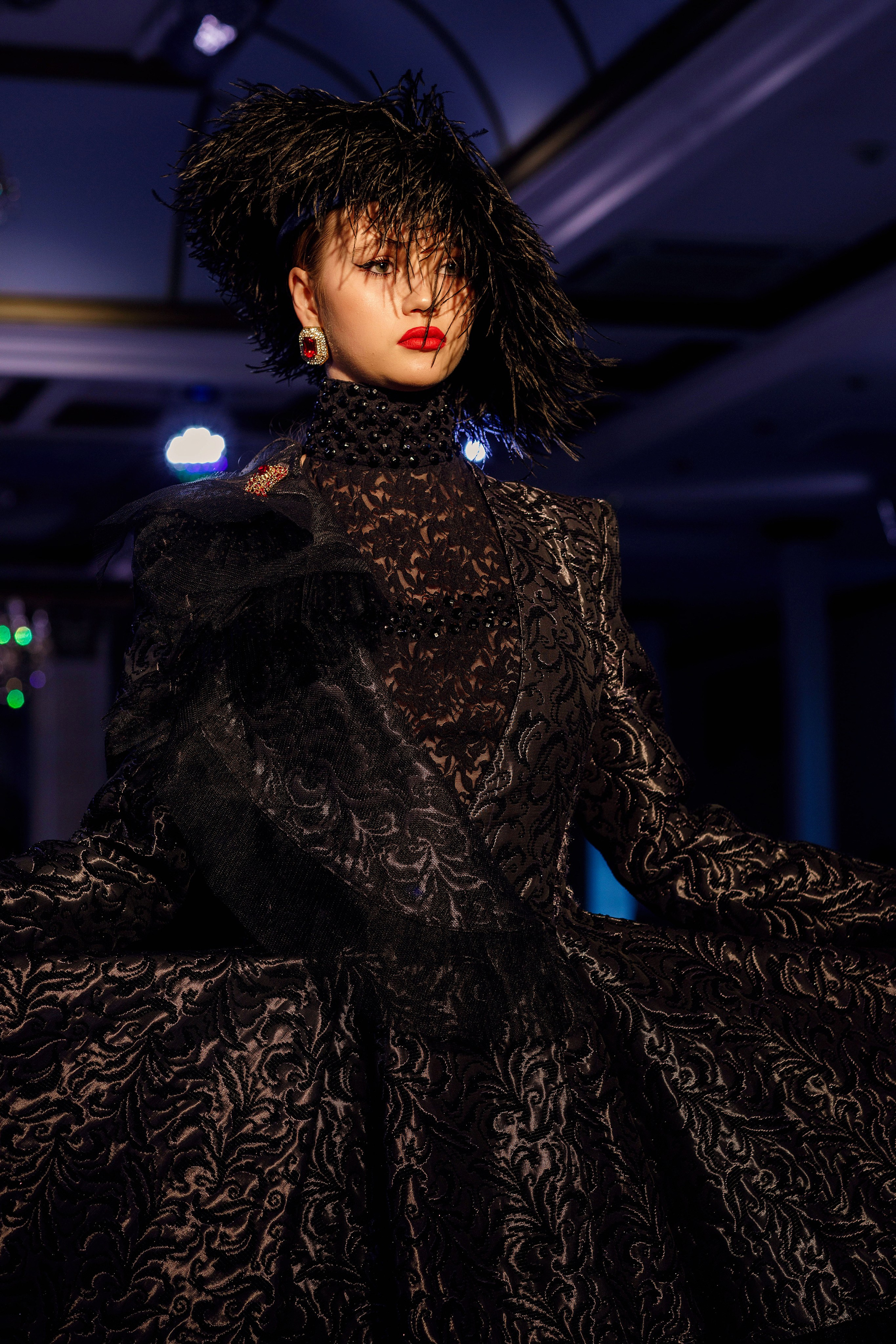 Показ коллекции Игоря Дадиани — 2023.04.01. Портретный и репортажный фотограф в Чебоксарах Андриян Чаркин