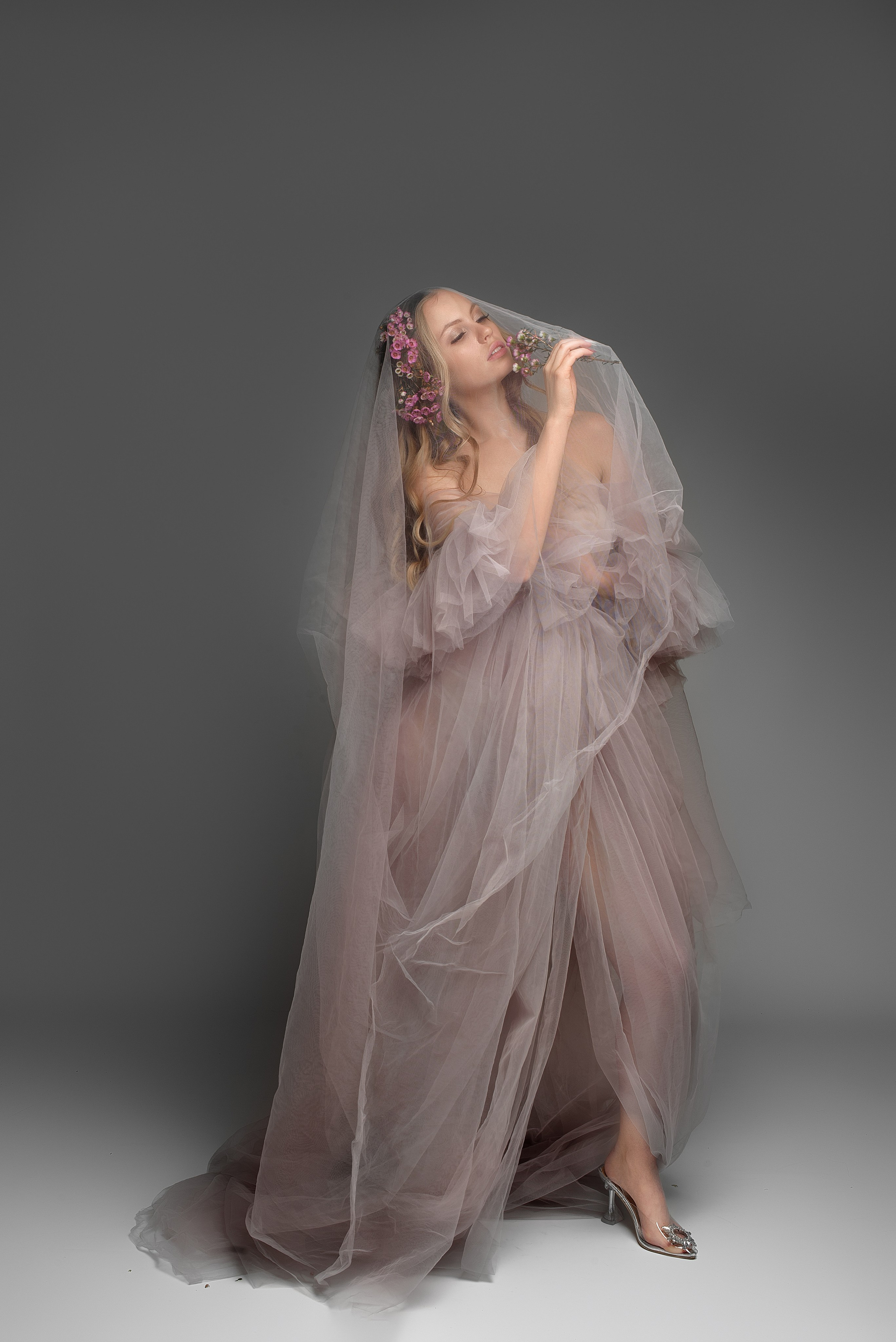 Женский портрет. Фотограф беременности и новорожденных в Рязани