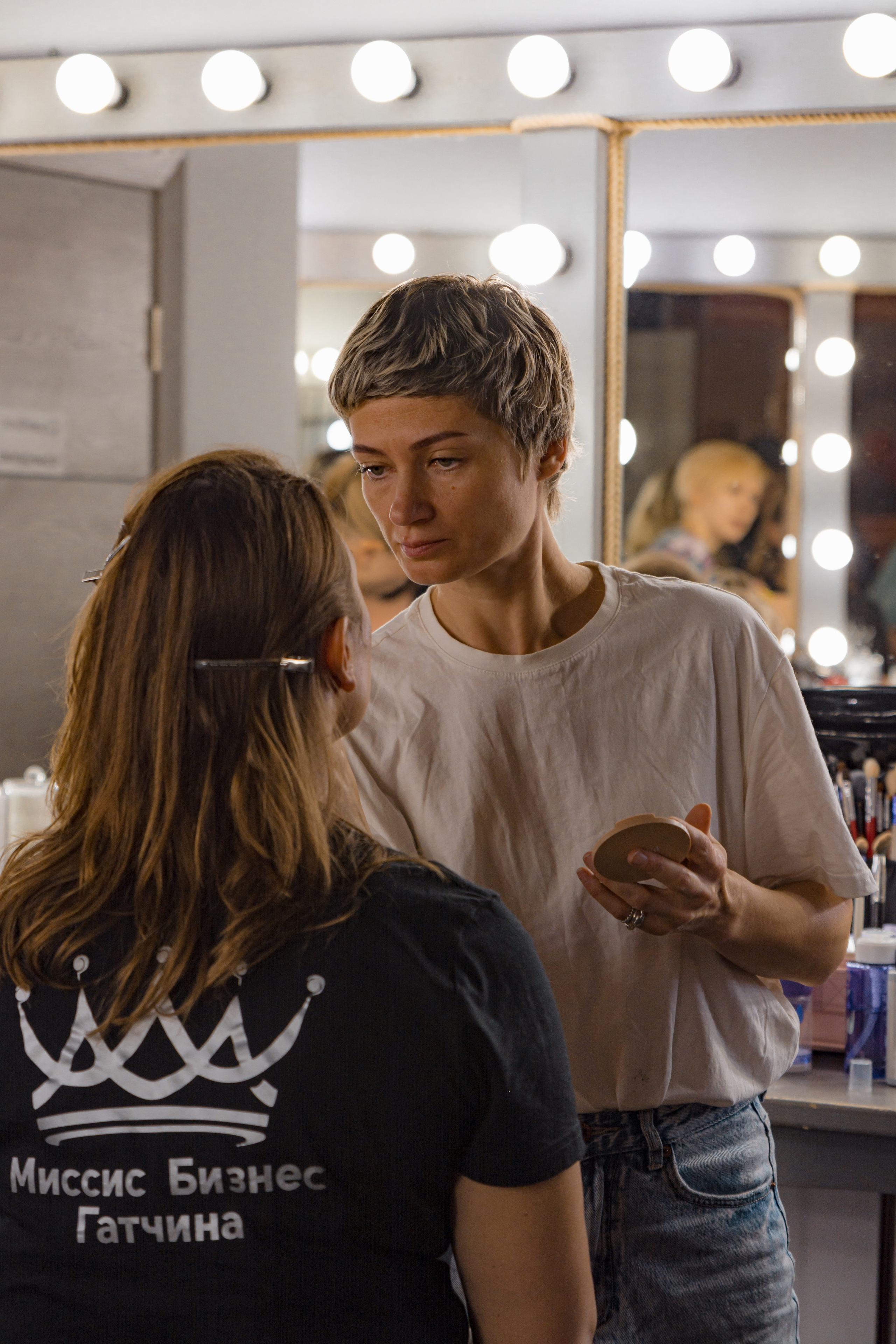 Фэшн-съёмка участниц Миссис Бизнес Гатчина 2023. Портретный фотограф в Санкт-Петербурге Дмитриева Наталия