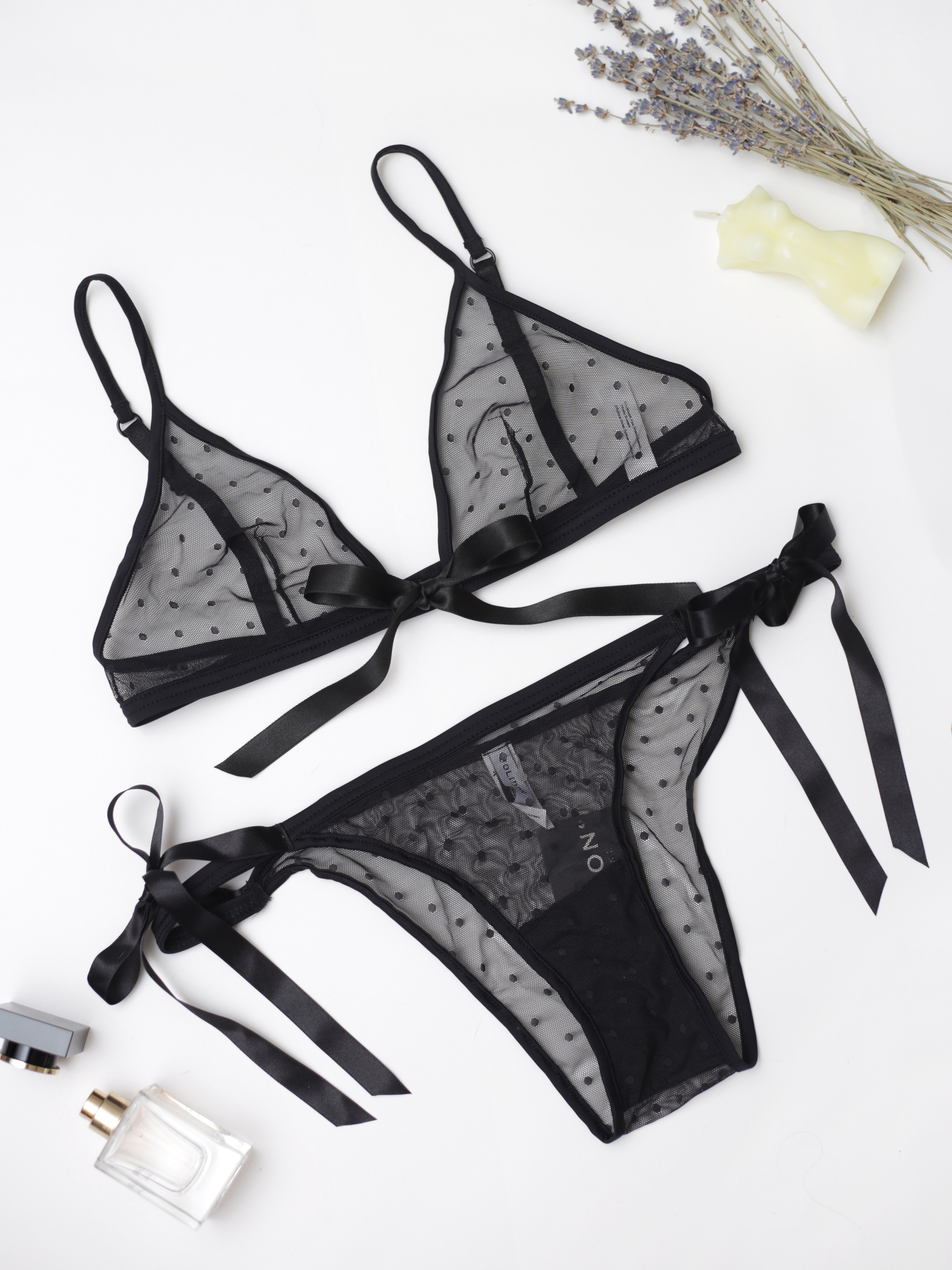 Женское нижнее белье. Фотограф для различных событий, проектов, маркетплейсов, сайтов и мероприятий в Екатеринбурге