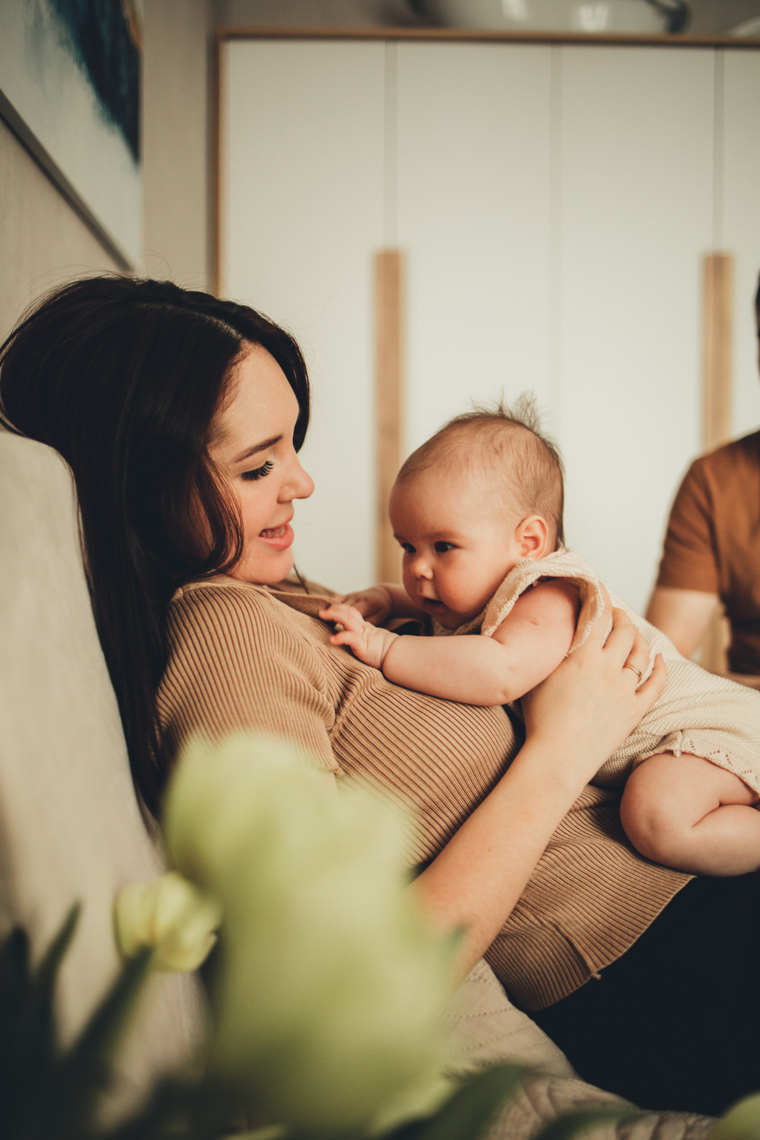 Первый цветок. Семейный lifestyle фотограф в Казани Ксения Верясова