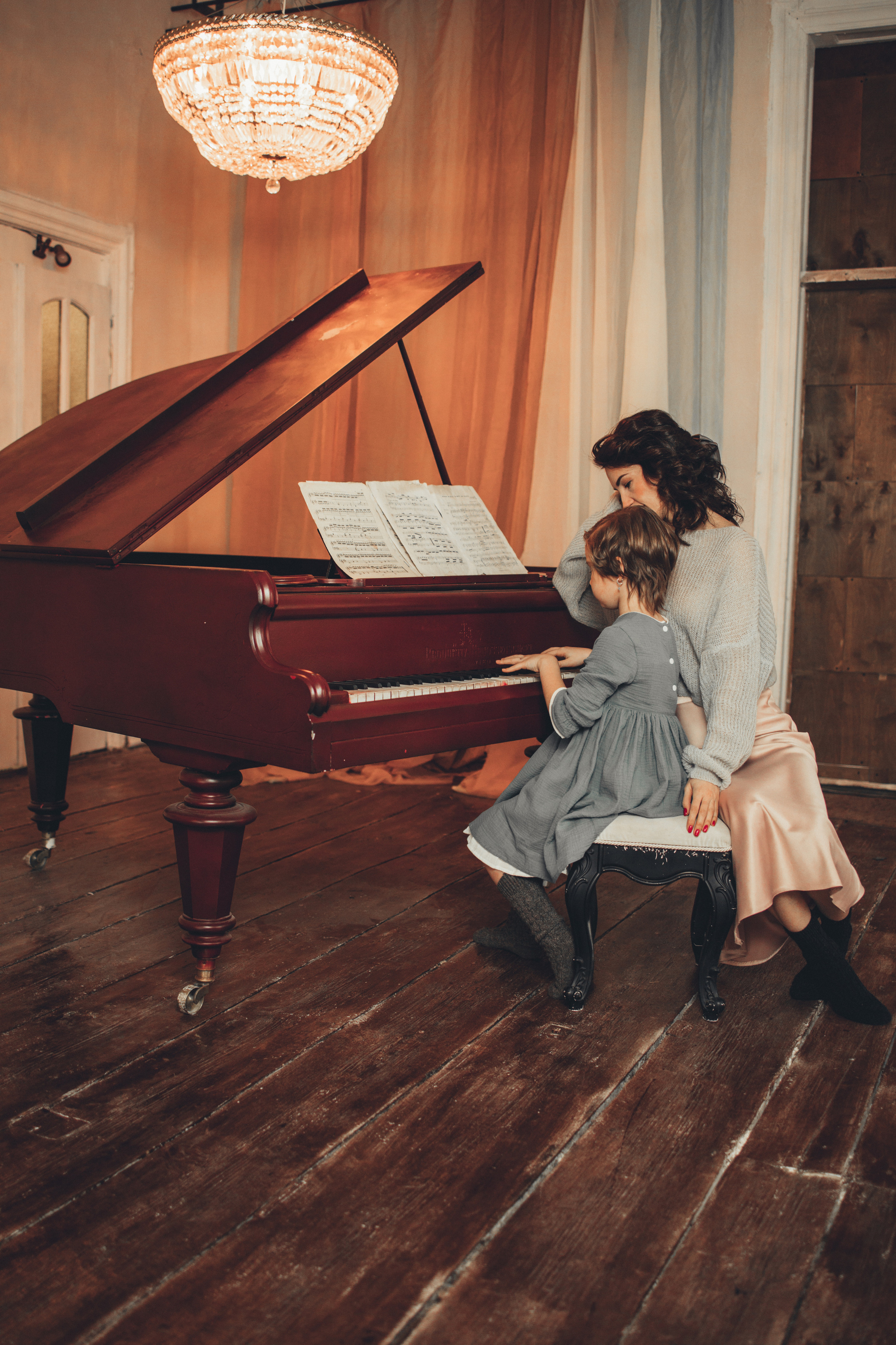 Старый рояль. Семейный lifestyle фотограф в Казани Ксения Верясова