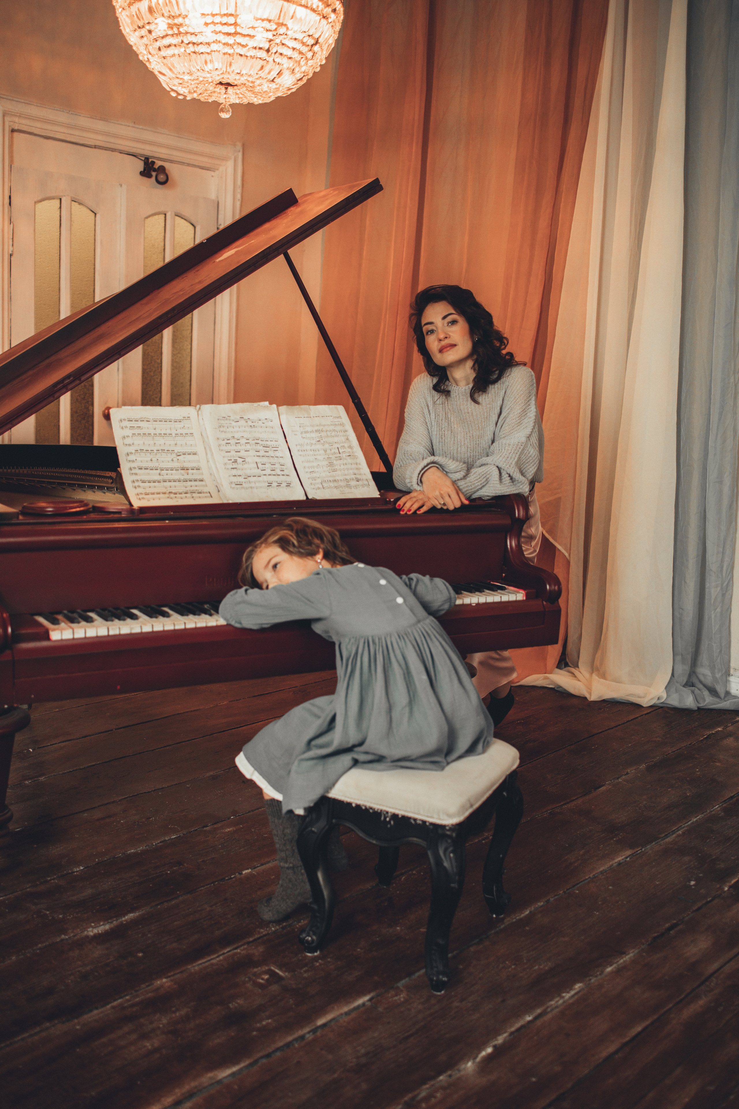 Старый рояль. Семейный lifestyle фотограф в Казани Ксения Верясова