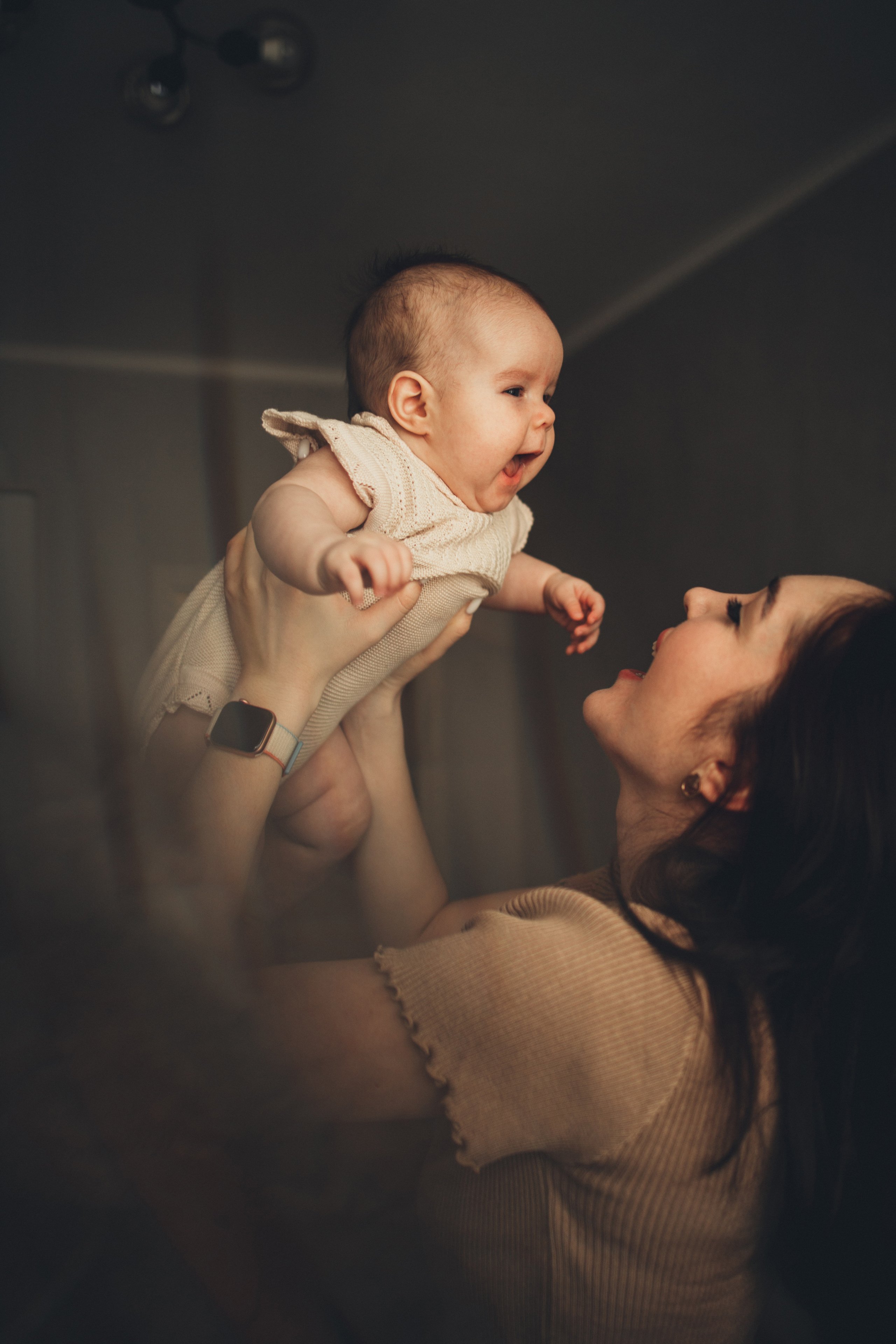 Первый цветок. Семейный lifestyle фотограф в Казани Ксения Верясова