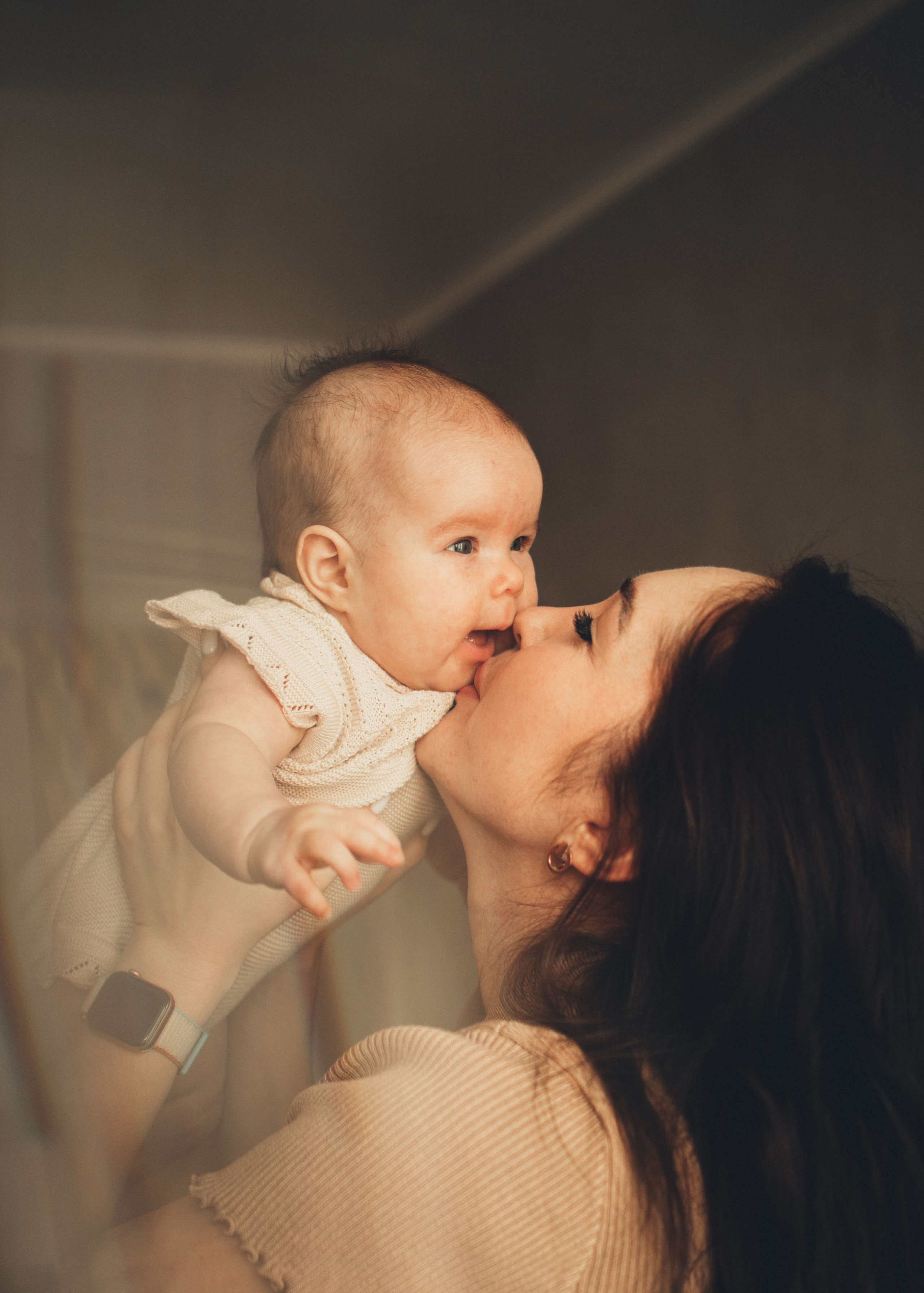 Первый цветок. Семейный lifestyle фотограф в Казани Ксения Верясова