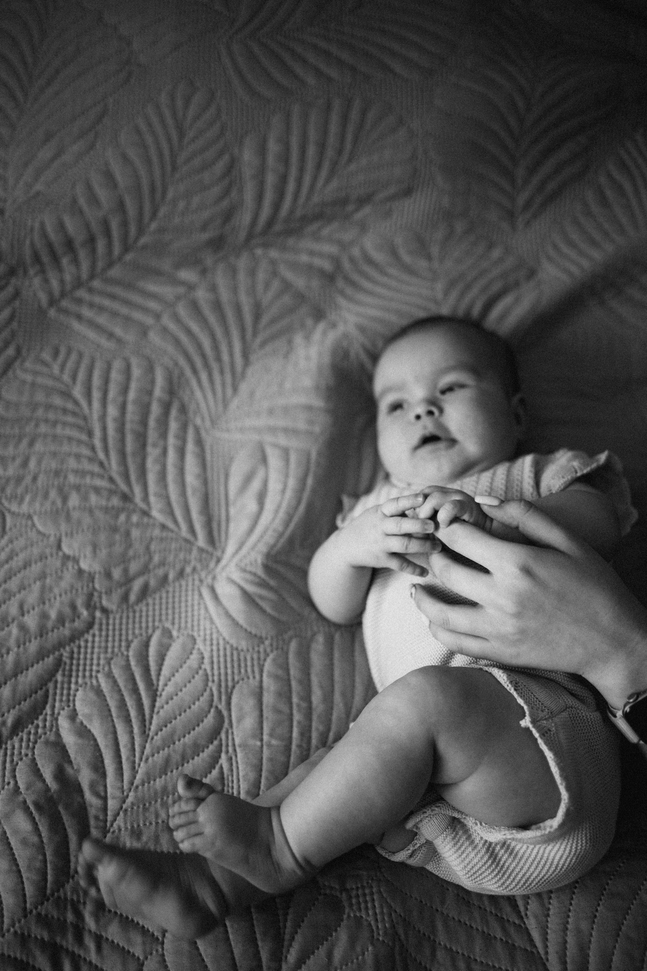 Первый цветок. Семейный lifestyle фотограф в Казани Ксения Верясова