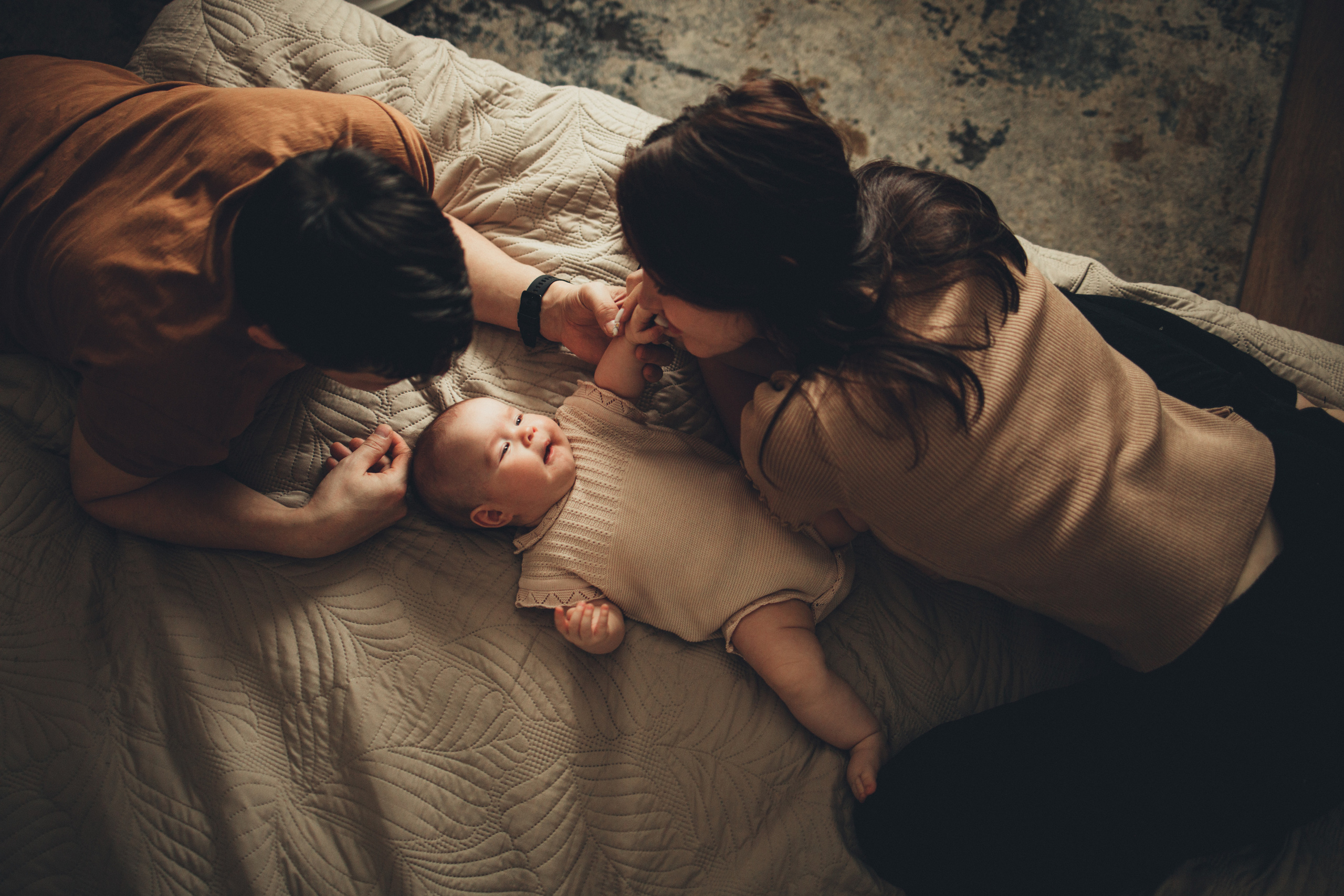 Первый цветок. Семейный lifestyle фотограф в Казани Ксения Верясова