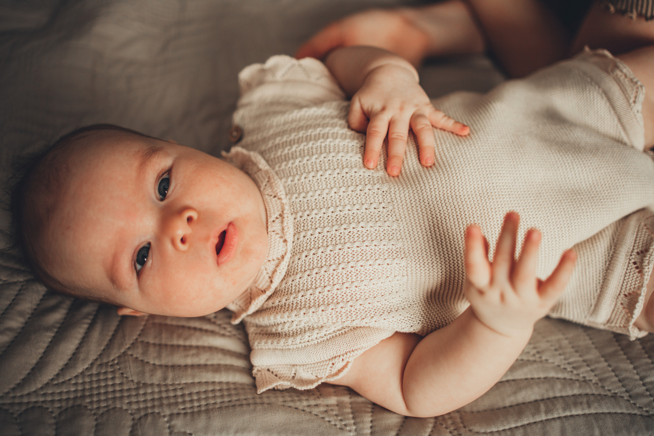 Первый цветок. Семейный lifestyle фотограф в Казани Ксения Верясова