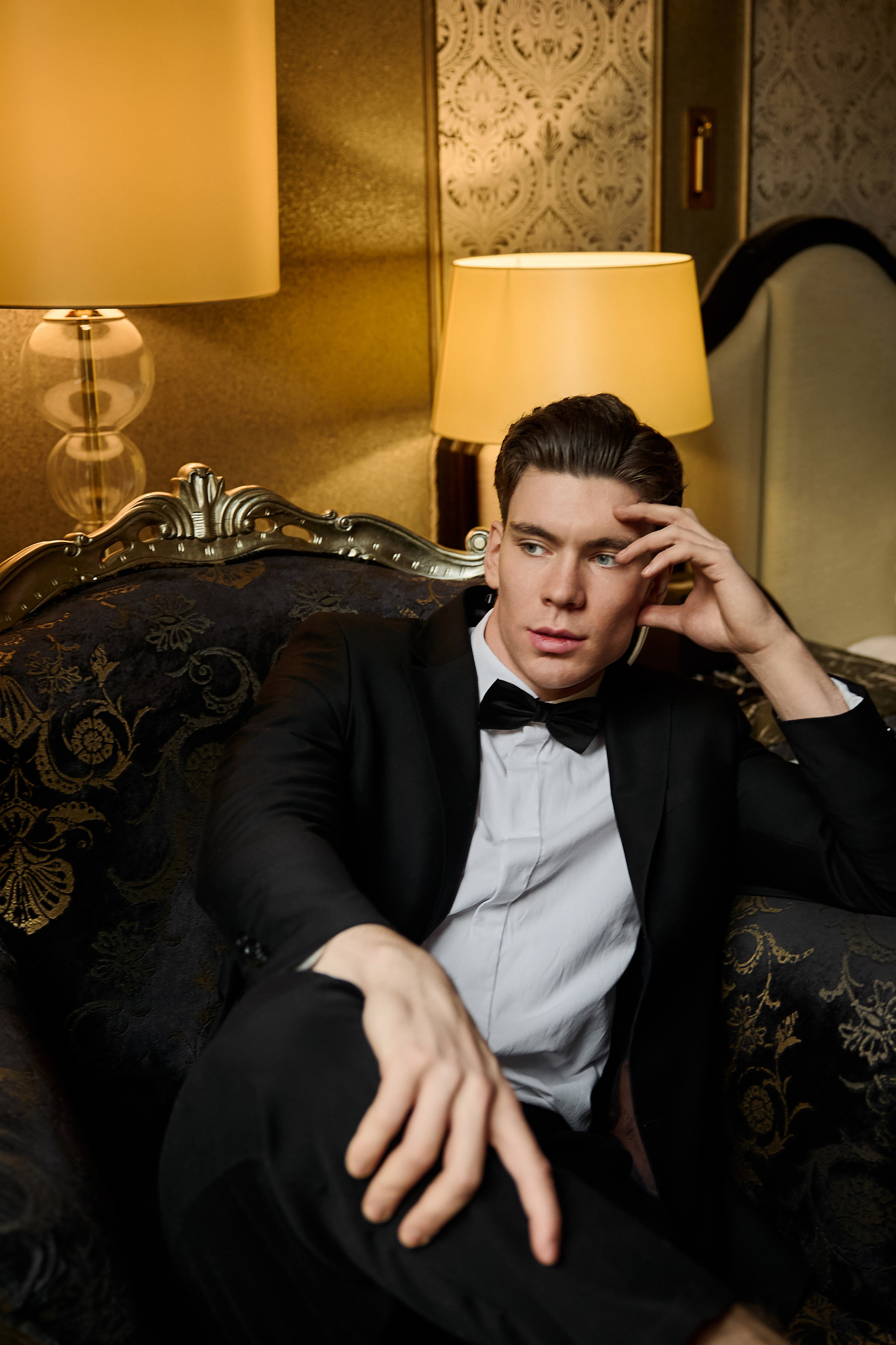 Вадим и Алина. Сборы в отеле St Regis. Свадебный фотограф в Москве и Подмосковье