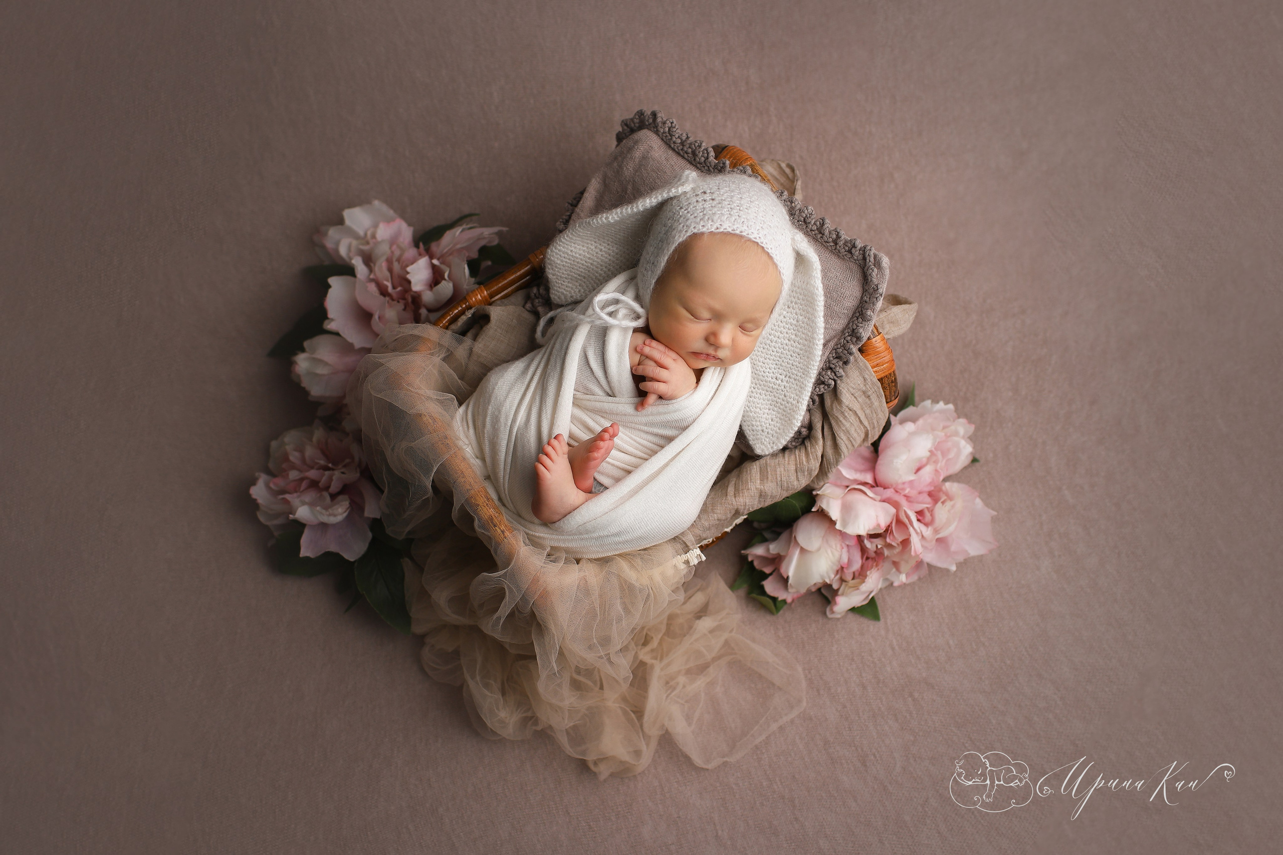 Новорожденная фотосессия для девочек. Ирина Кан Фотограф новорожденных в Екатеринбурге