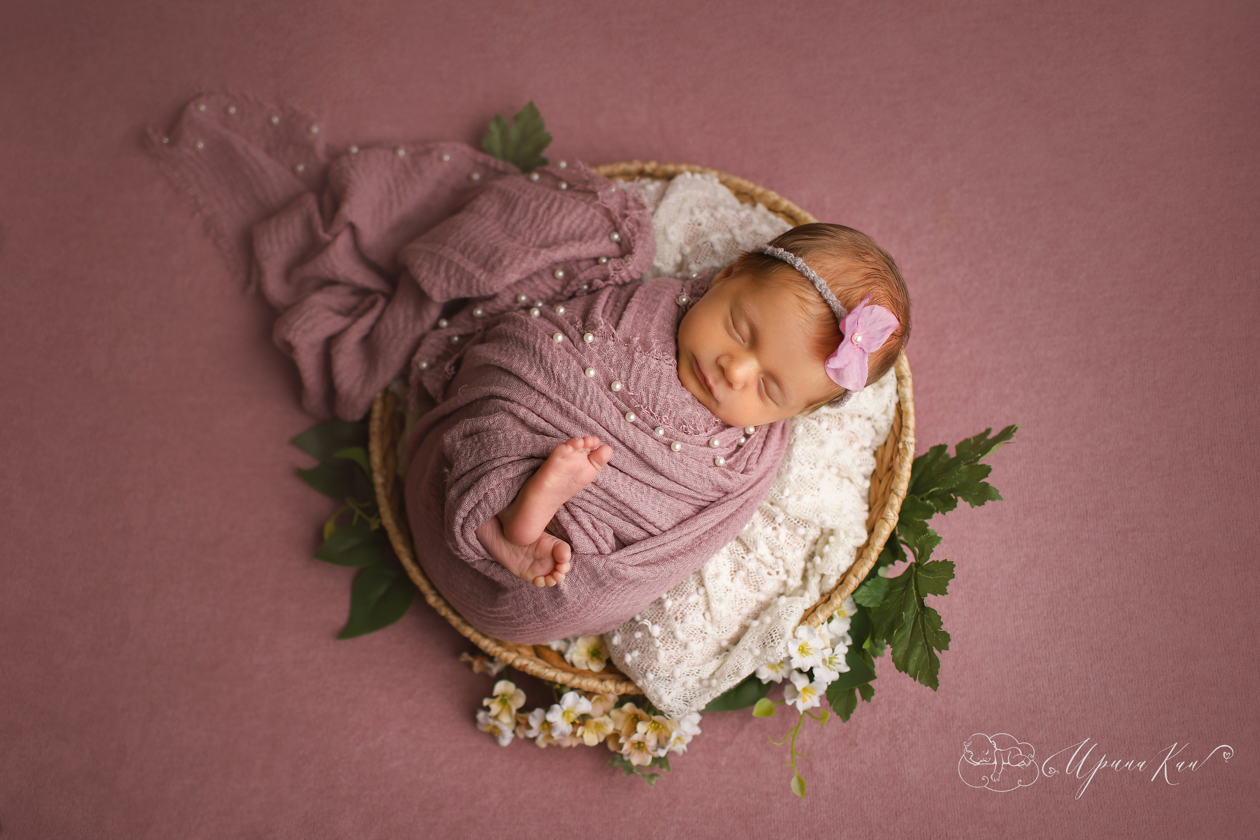 Новорожденная фотосессия для девочек. Ирина Кан Фотограф новорожденных в Екатеринбурге