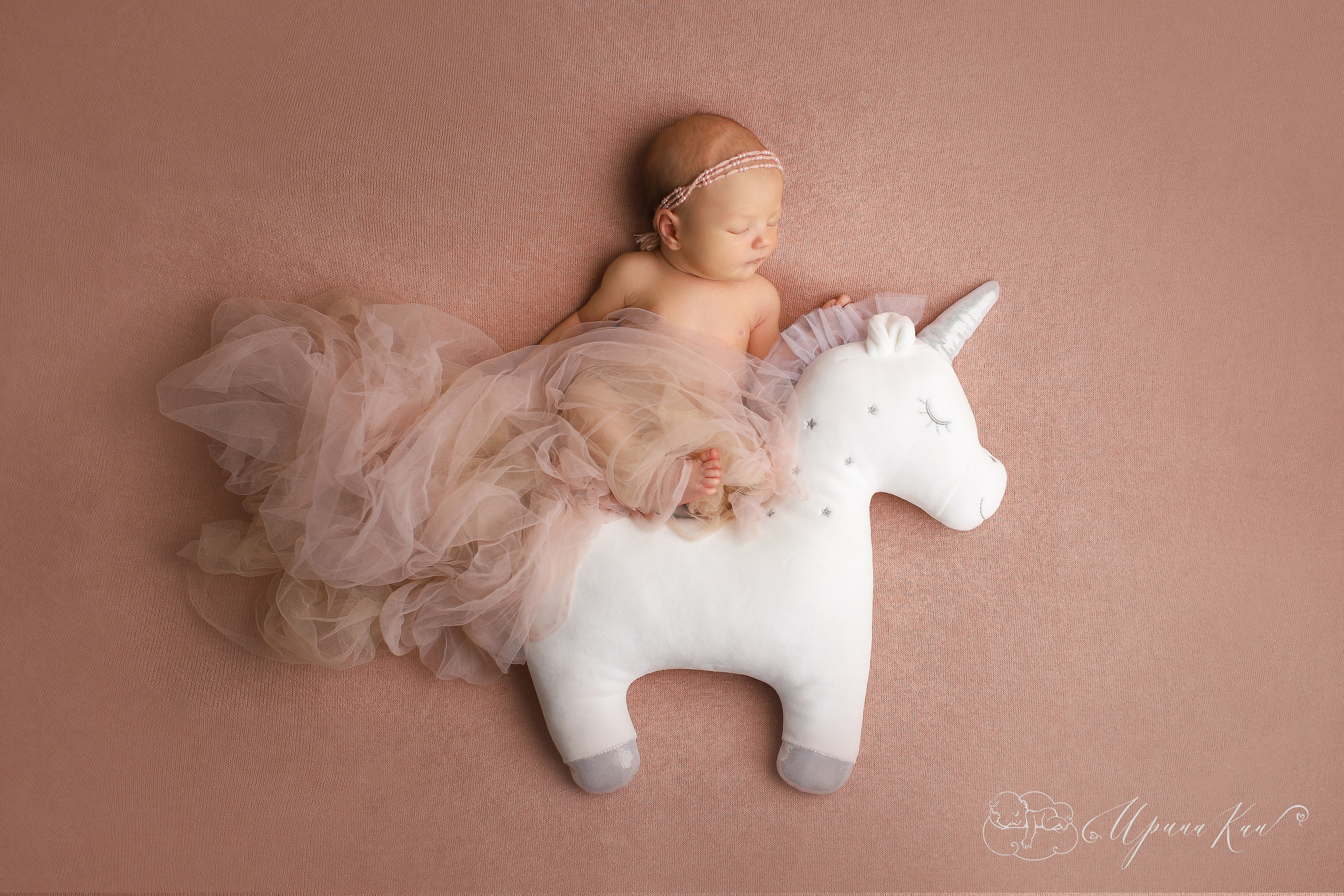 Новорожденная фотосессия для девочек. Ирина Кан Фотограф новорожденных в Екатеринбурге