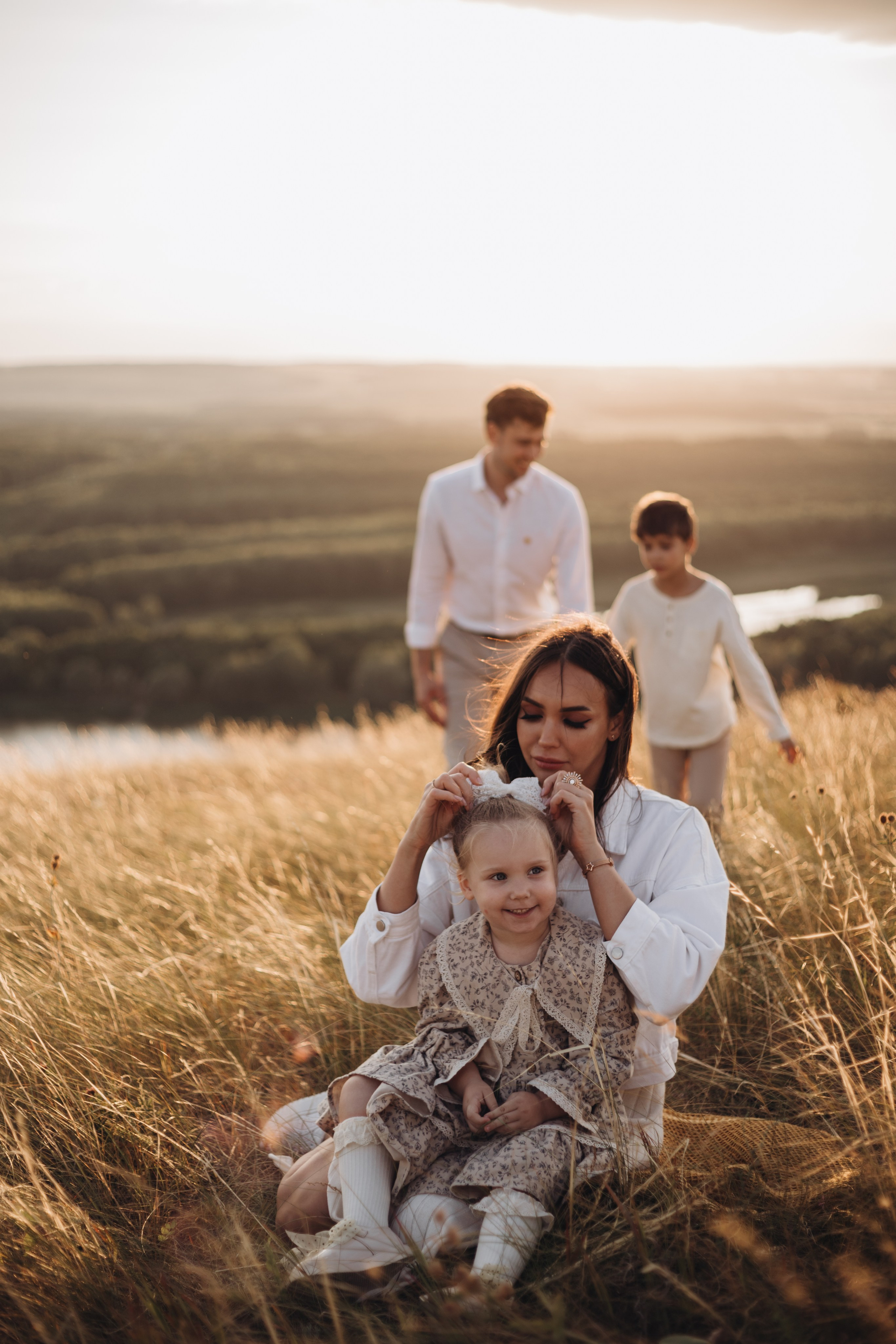 Папа, мама, Елисей и Ева. Регина Мингалимова, семейный и свадебный фотограф в Казани