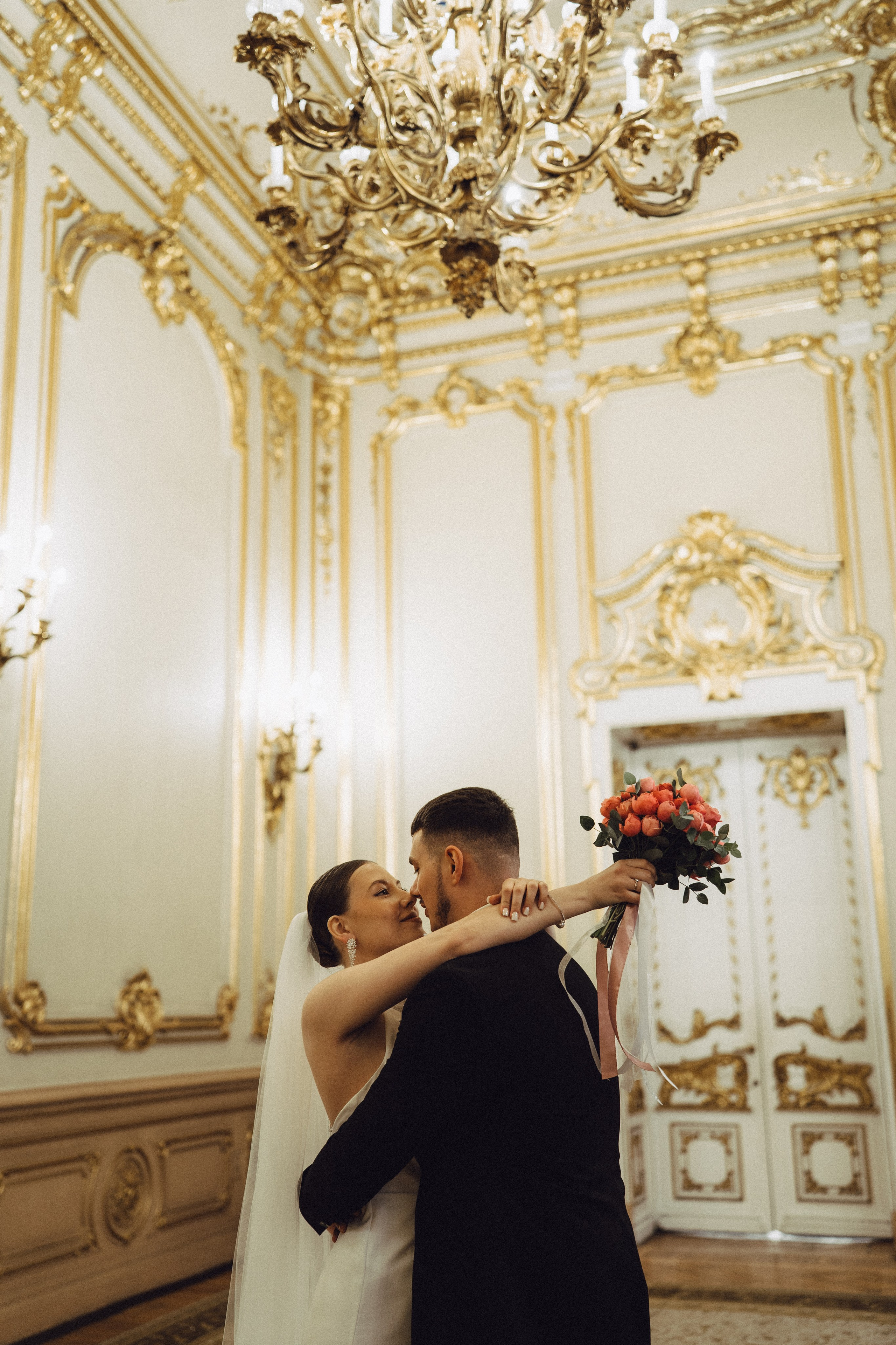 СВАДЕБНАЯ СЬЕМКА В ПЕВОМ ДВОРЦЕ БРАКОСОЧЕТАНИЯ. Профессиональный фотограф, Санкт-Петербург — Виктория Богомолова