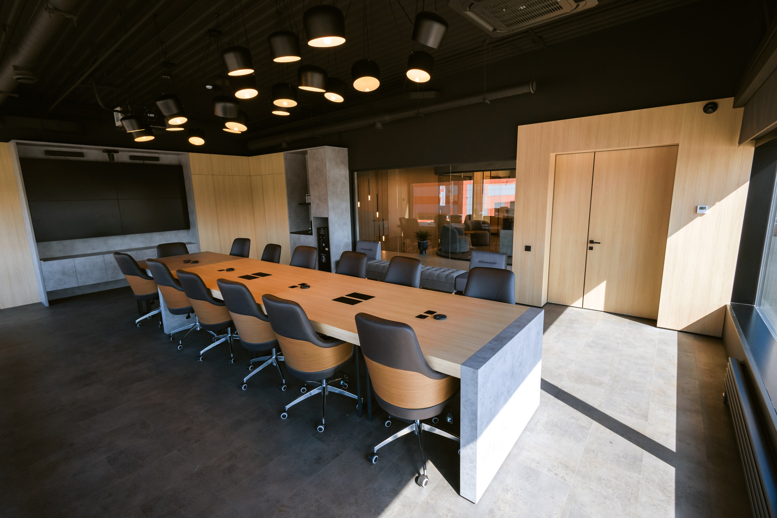 Интерьеры офиса компании АНТ. Дмитрий Судаков, фотограф в Екатеринбурге и Москве