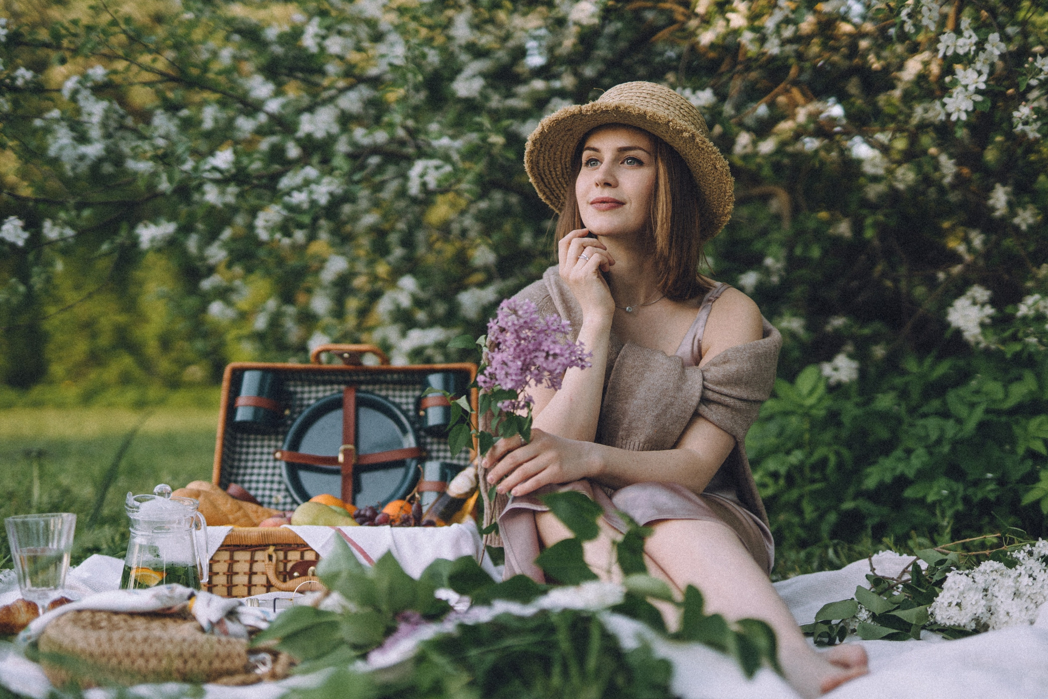 Запевающий сон, зацветающий цвет, Исчезающий день, погасающий свет…. Фотограф Наталья Колганова